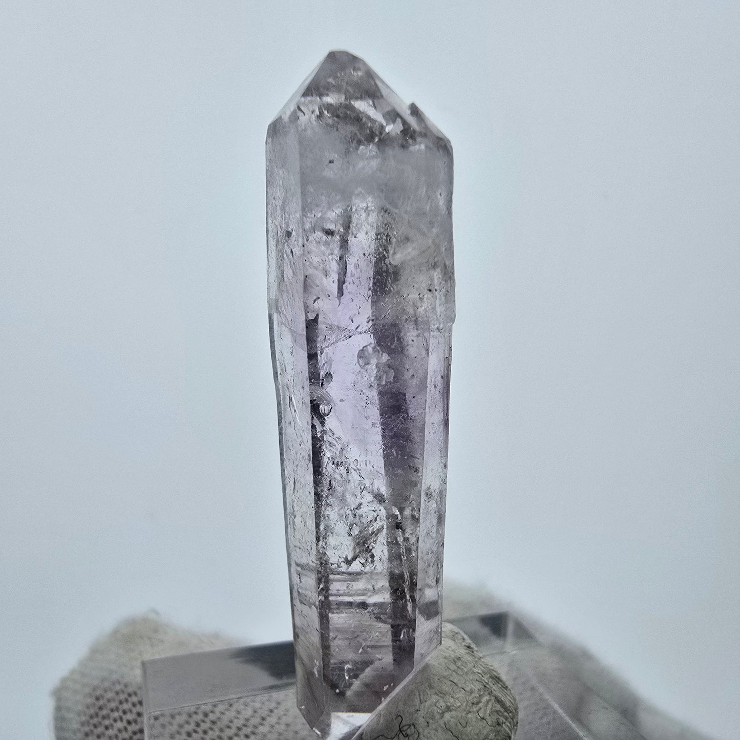 Enhydro Phantom Amethyst DT Zepter 1 Blase Goboboseb, Namibia 38*12*7mm Sammlung