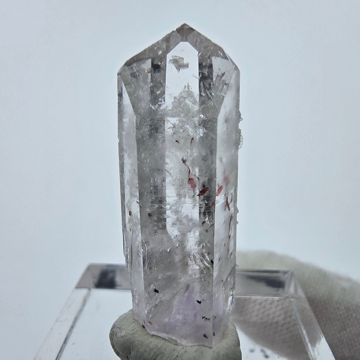 Harlekin Phantom Amethyst mit Analcim Streep Mine Goboboseb Namibia 31*12*9mm