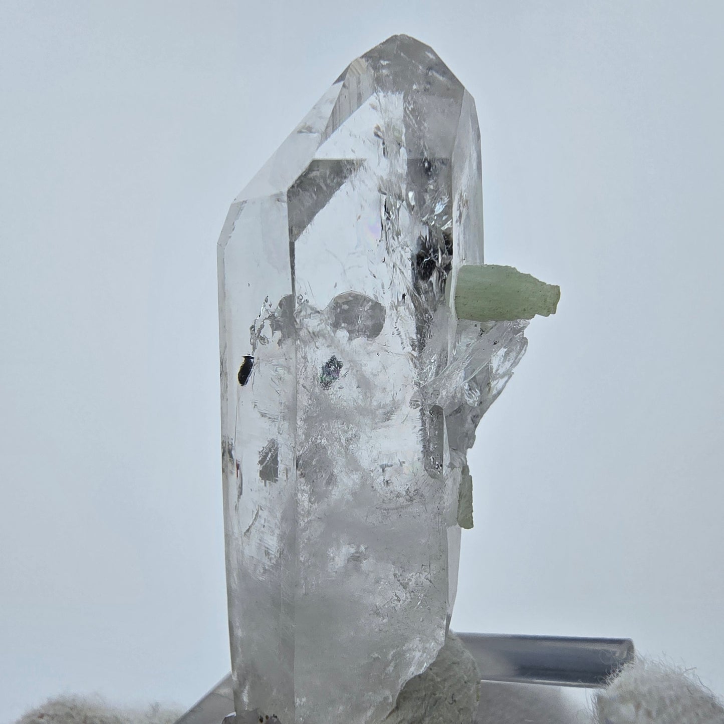 Phantom Amethyst mit Prehnit, Hämatit Streep Mine Goboboseb Namibia 43*15*17mm