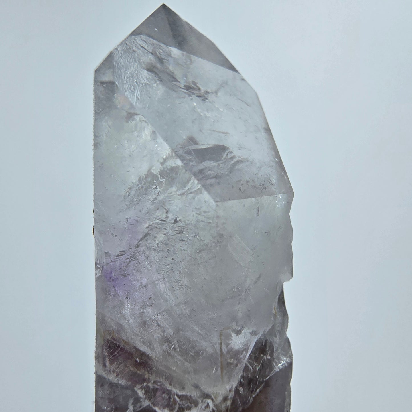 Phantom Amethyst Prehnit Hämatit Kristall Streep Mine Gobobo. Namibia 48*19*14mm