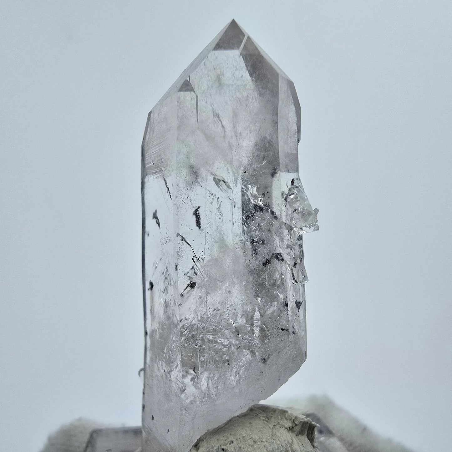 Cristal de quartz fantôme Harlequin Streep Mine Goboboseb Namibie 44*16*11mm