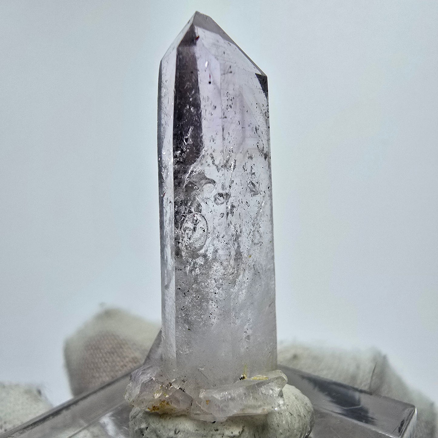 Enhydro Phantom Amethyst, 2x Blase Streep Mine Goboboseb Namibia 36*17*13mm