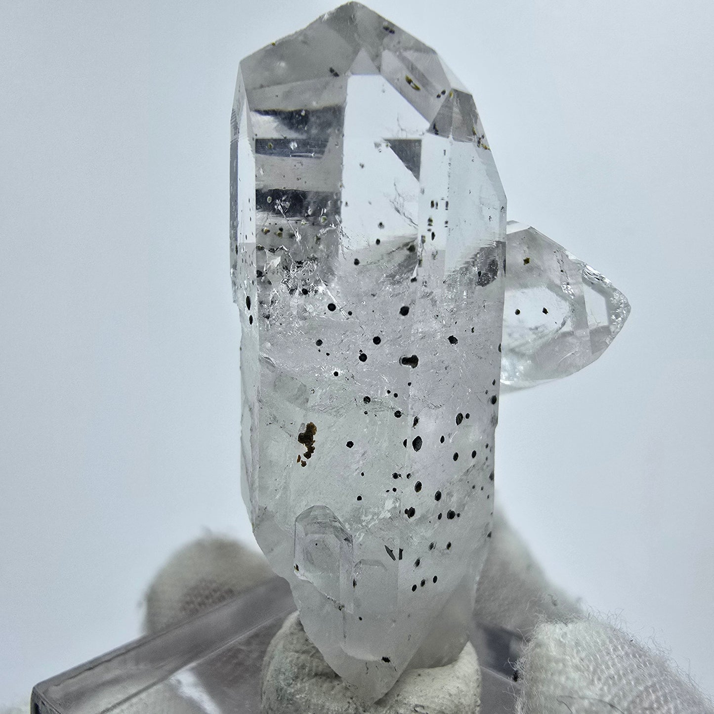 Phantom Quarz Kristalle mit Hämatit Streep Mine Goboboseb Namibia 43*28*26mm