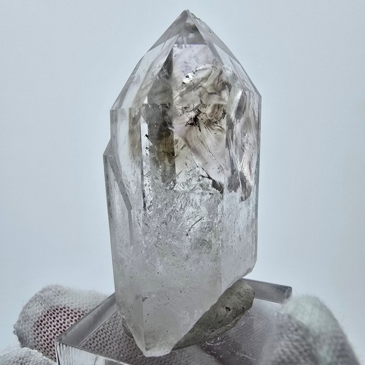 Enhydro Phantom Amethyst, 2x Blase Streep Mine Goboboseb Namibia 47*28*18mm