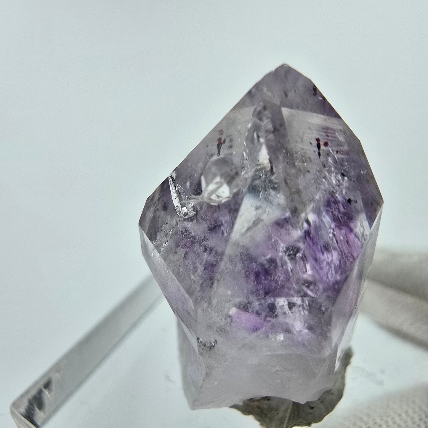 Harlekin Enhydro Amethyst Analcim 2x Blase Streep Mine Gobo. Namibia 25*17*12mm