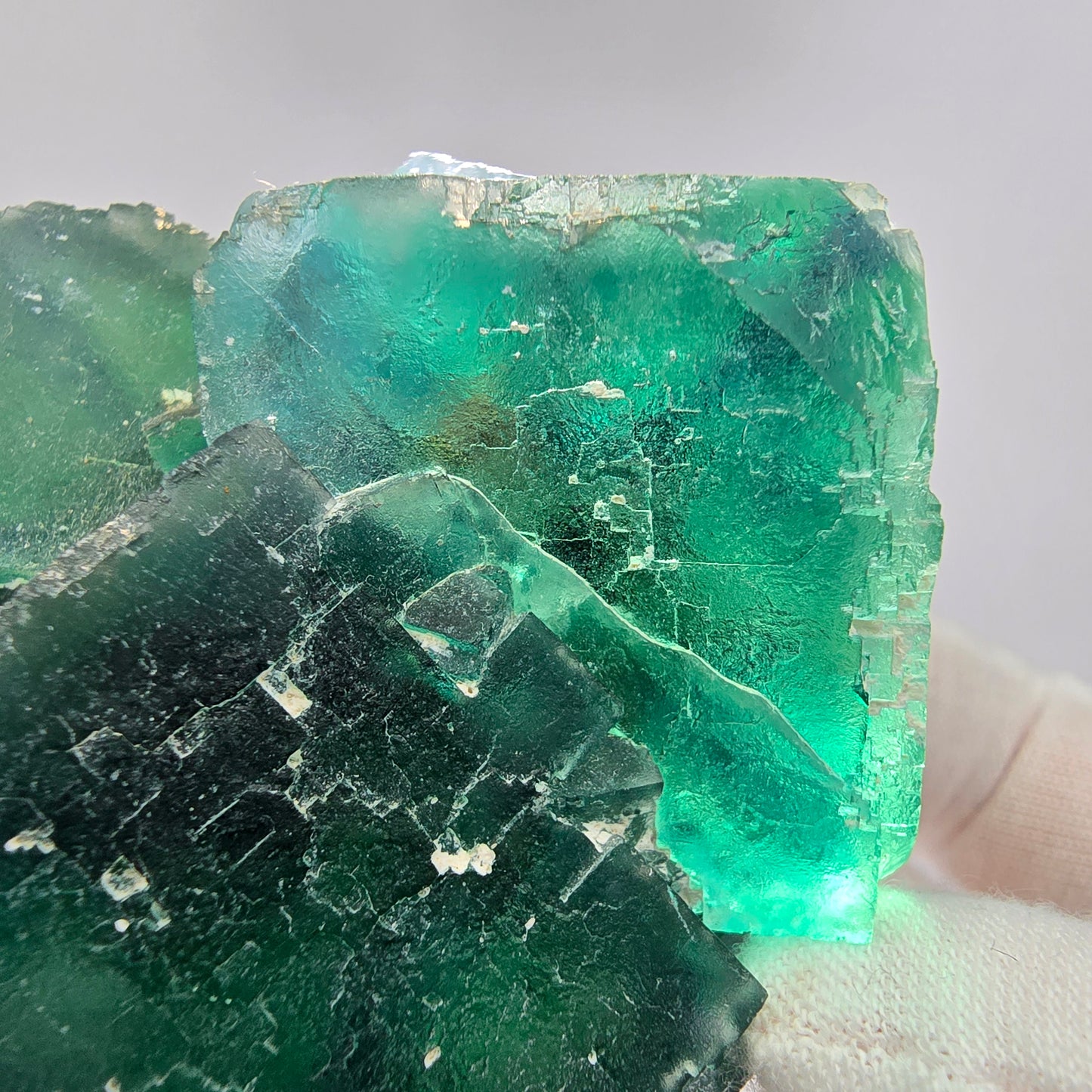 Große Phantom Fluorit Würfel Stufe grün parkettiert Okorusu, Namibia 71*58*46mm