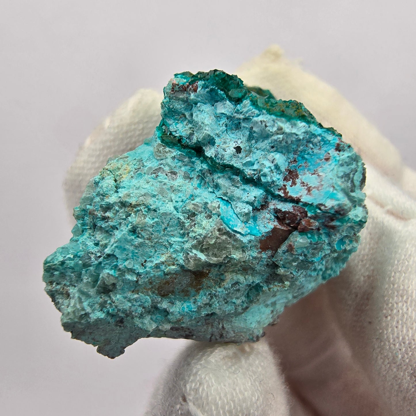 Dioptase rare sur le stade Marix Kaokoveld, Namibie 32*24*18mm Collection de minéraux