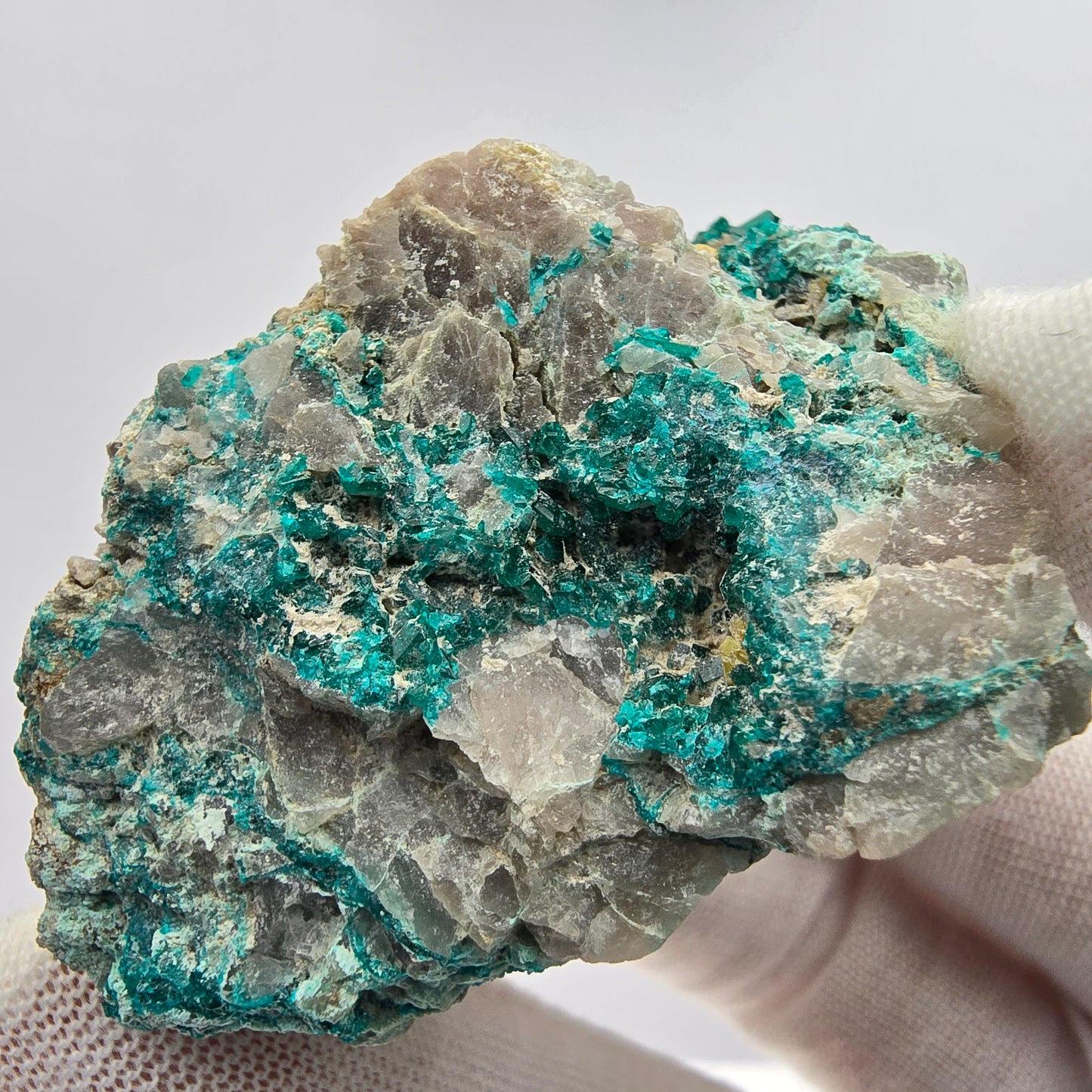 Seltene Dioptas auf Quarz Stufe Kaokoveld, Namibia 52*44*32mm Mineraliensammlung