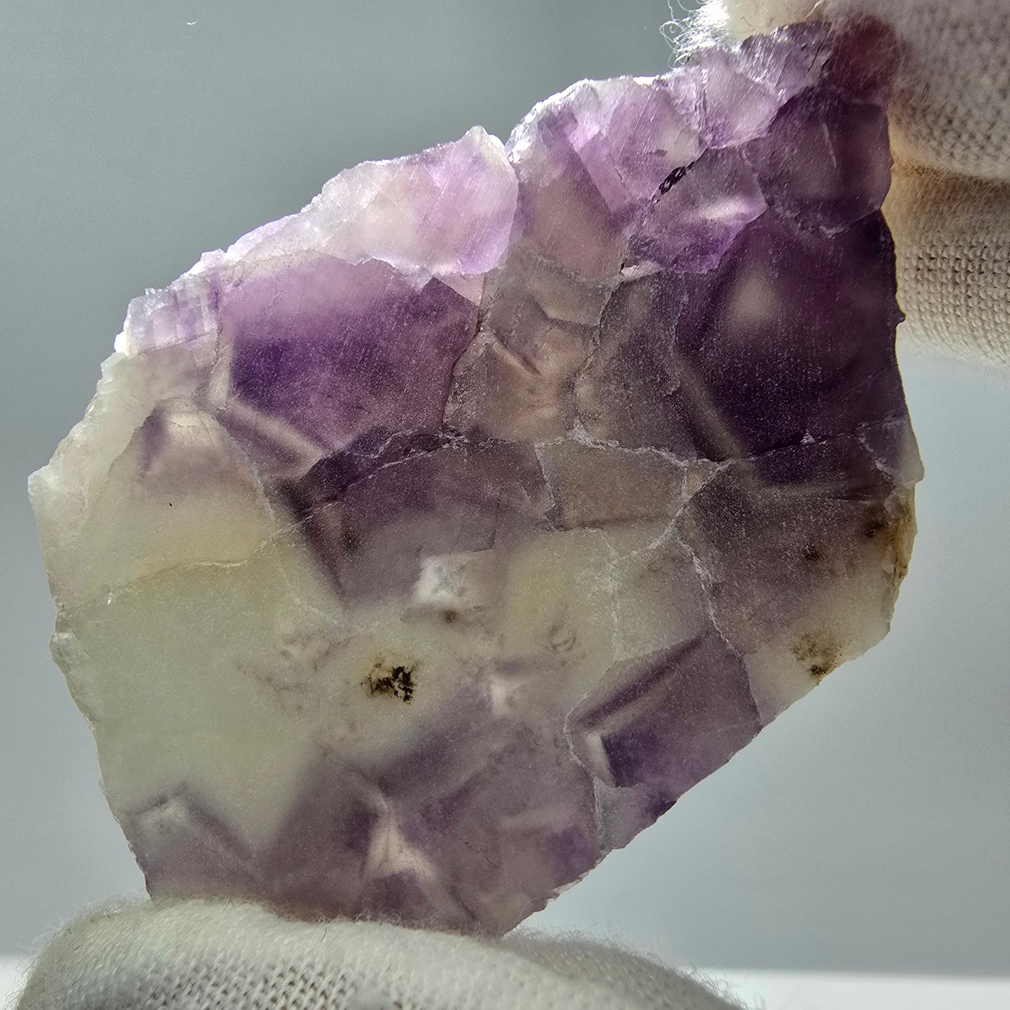 Seltene UV Phantom Fluorit Würfel Stufe grün lila Brandberg, Namibia 58*33*20mm