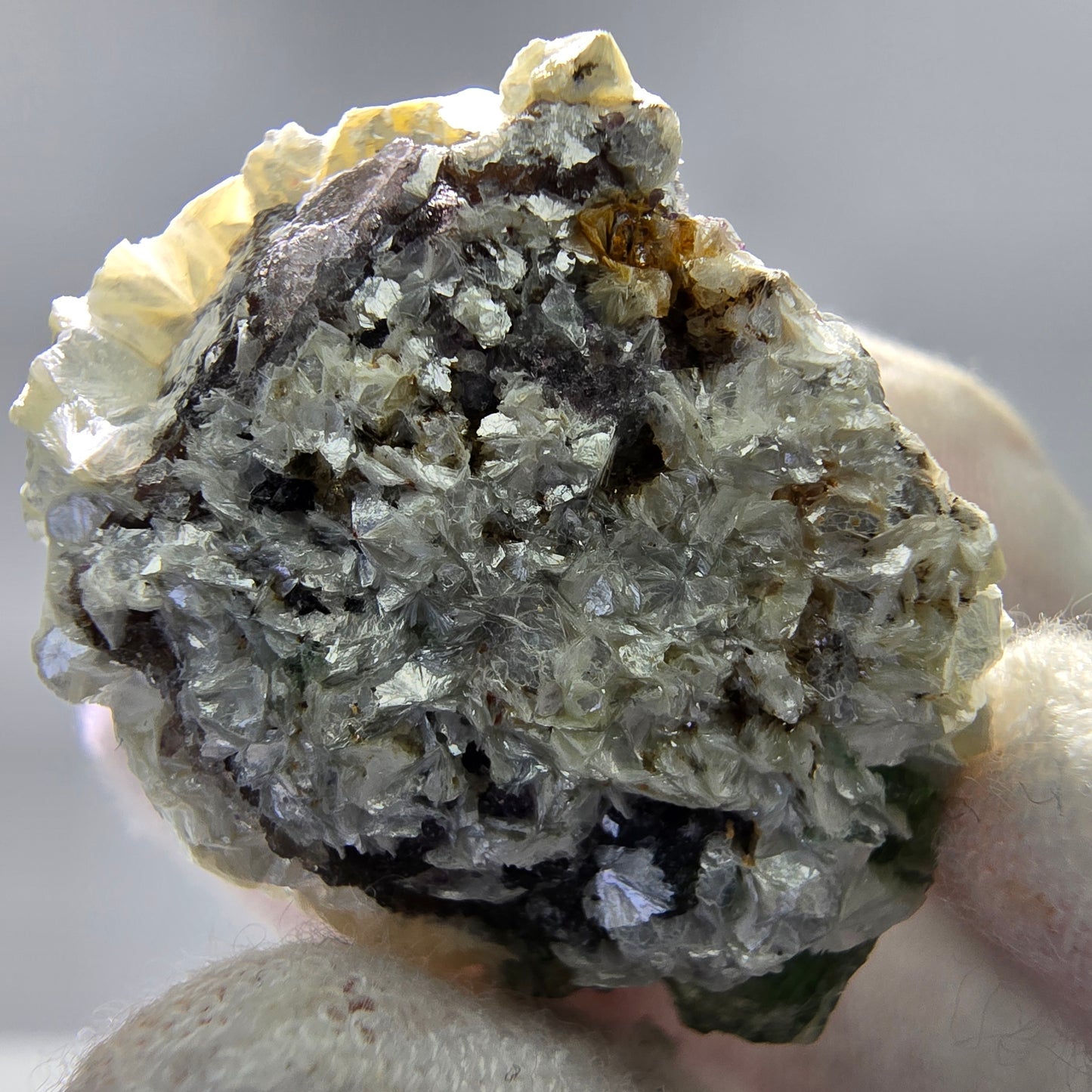 Phantom Fluorit Würfel, Muskovit Stufe Erongo, Namibia 28*21*18mm Sammlung