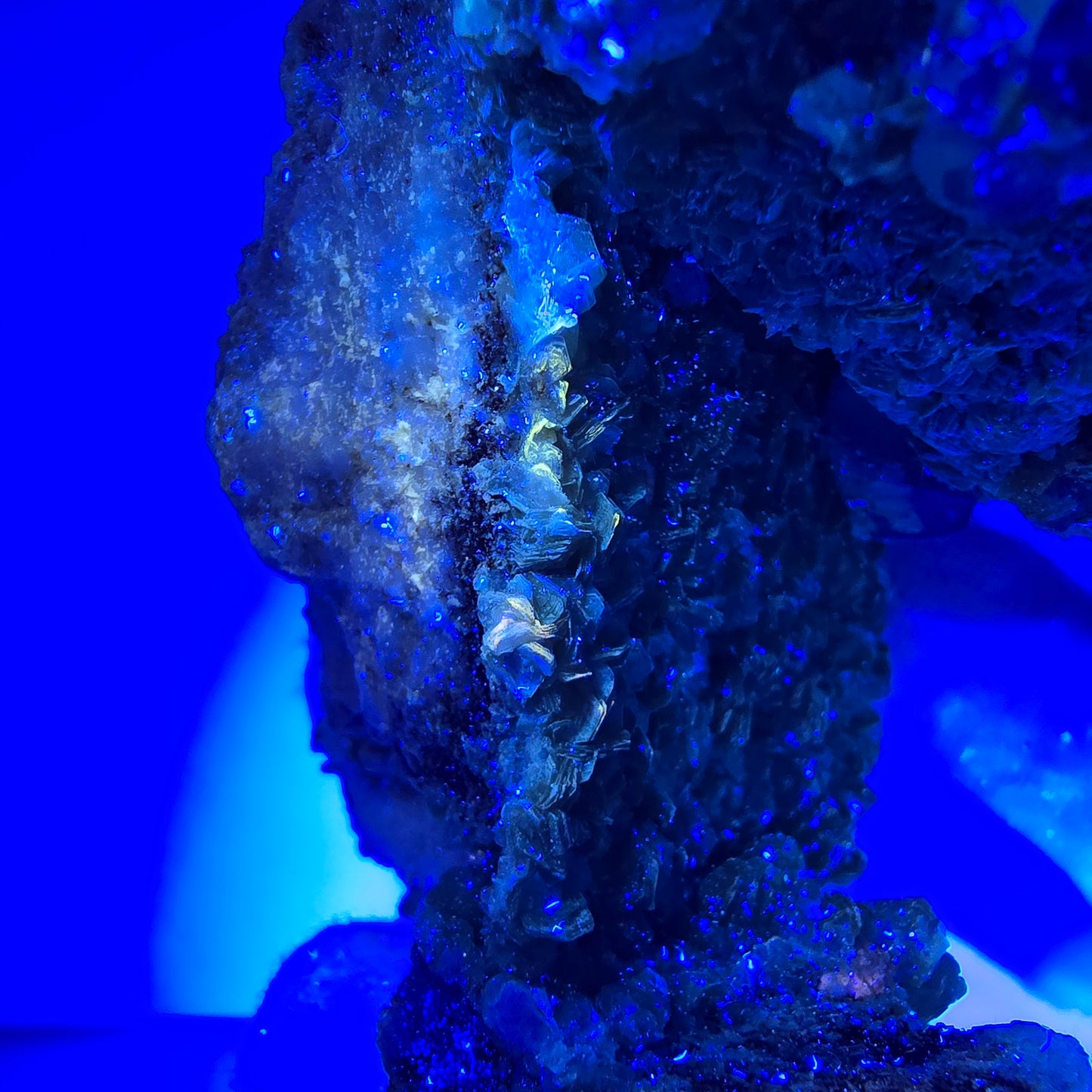 Seltene Muskovit, Fluorit, Hyalit Orthoklas Stufe Erongo, Namibia 90*62*53mm