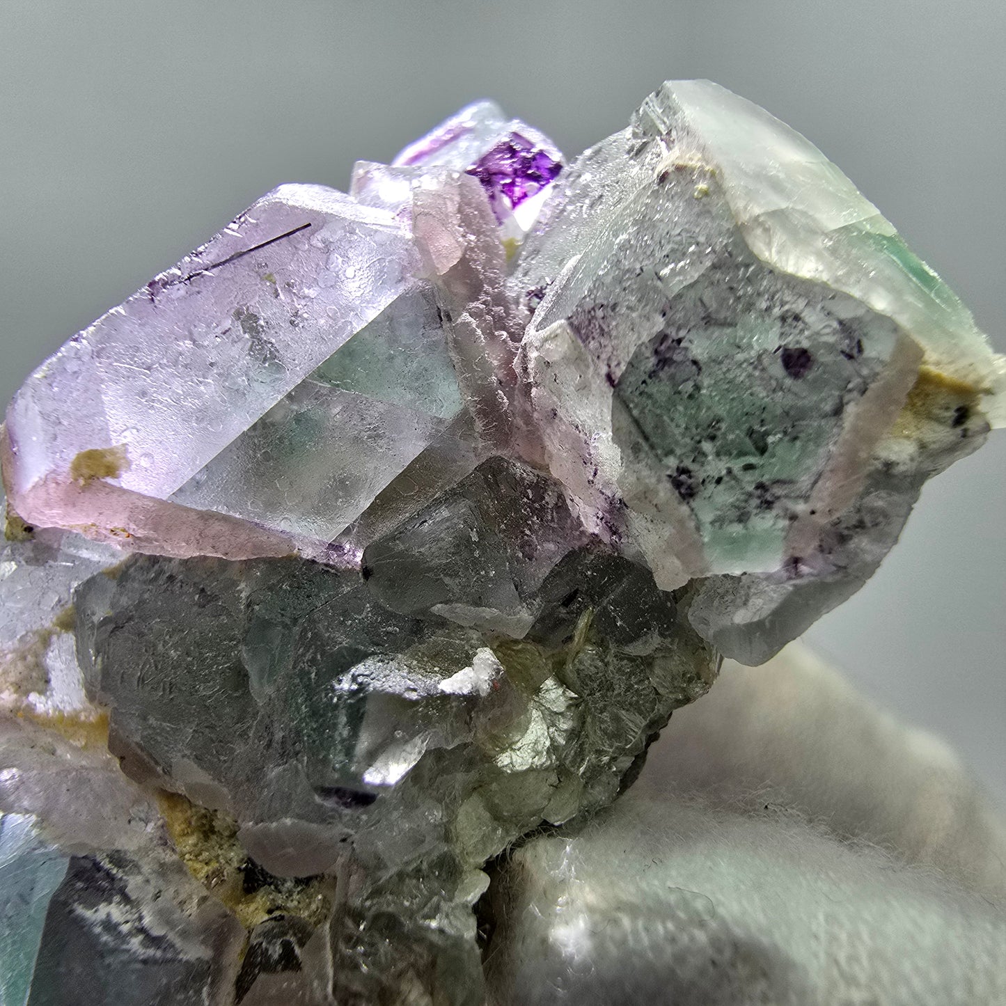Phantom Fluorit, Hyalit, Muskovit Stufe Erongo, Namibia 56*34*25mm Sammlung