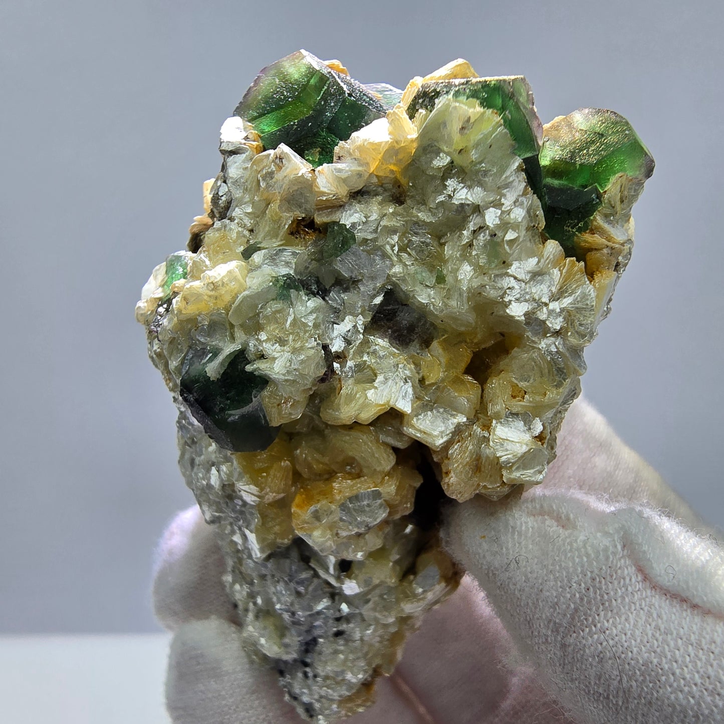 Phantom Fluorit Schörl Turmalin Muskovit Stufe Erongo, Namibia 58*37*36mm