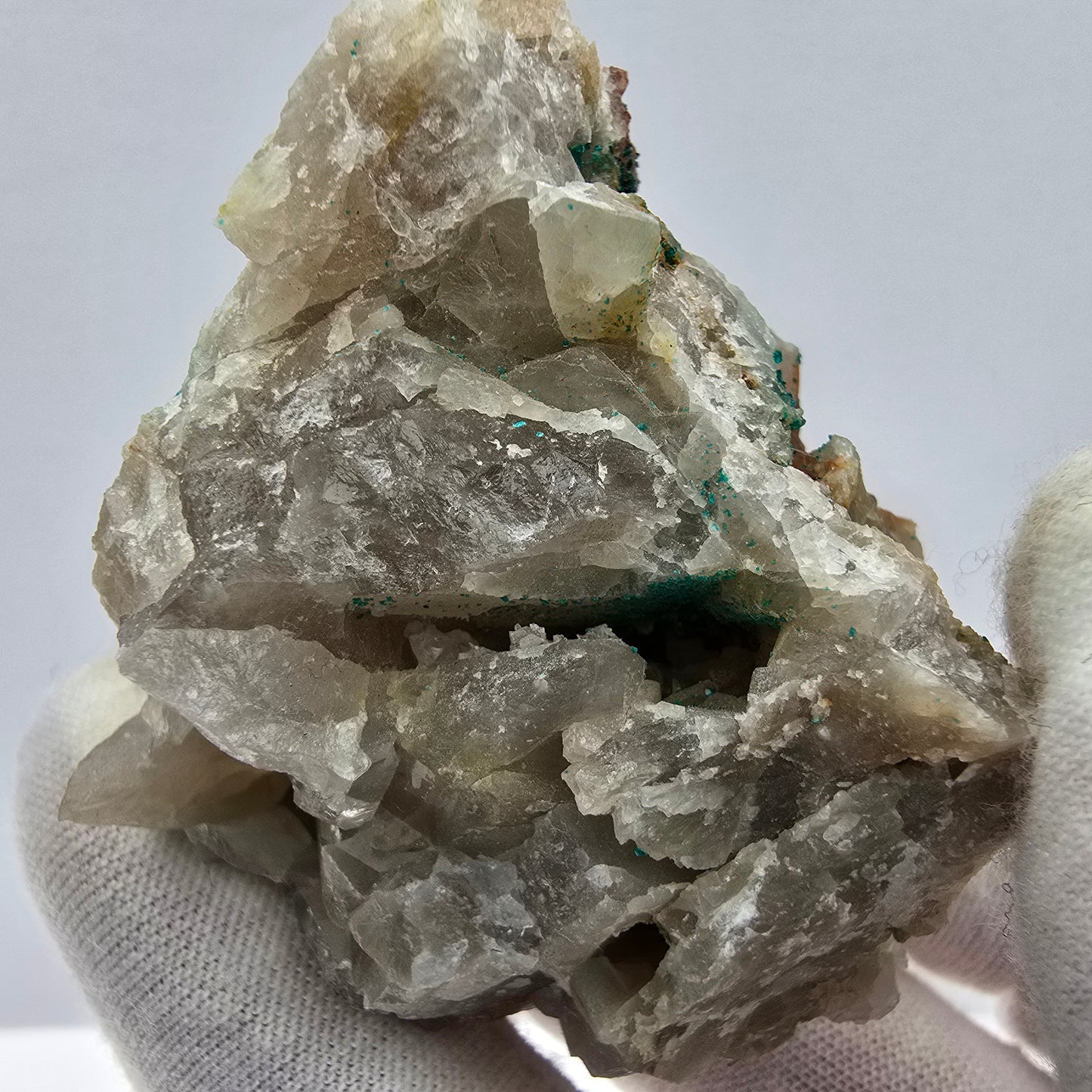 Seltene Dioptas auf Quarz Stufe Kaokoveld, Namibia 56*49*42mm Mineraliensammlung