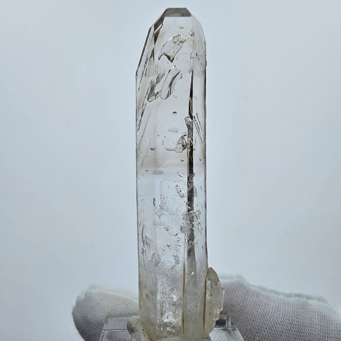Klare Phantom Rauchquarz Kristallspitze Goboboseb, Namibia 63*27*11mm Sammlung