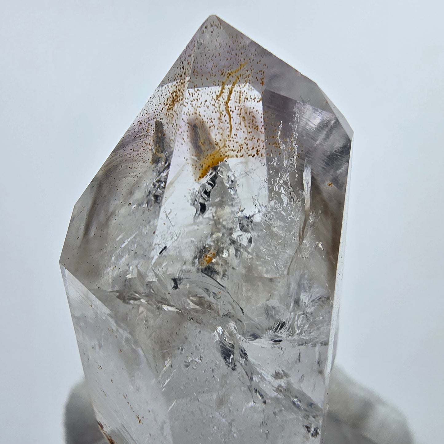 Enhydro Phantom Amethyst, 1x Blase Streep Mine Goboboseb Namibia 48*24*26mm