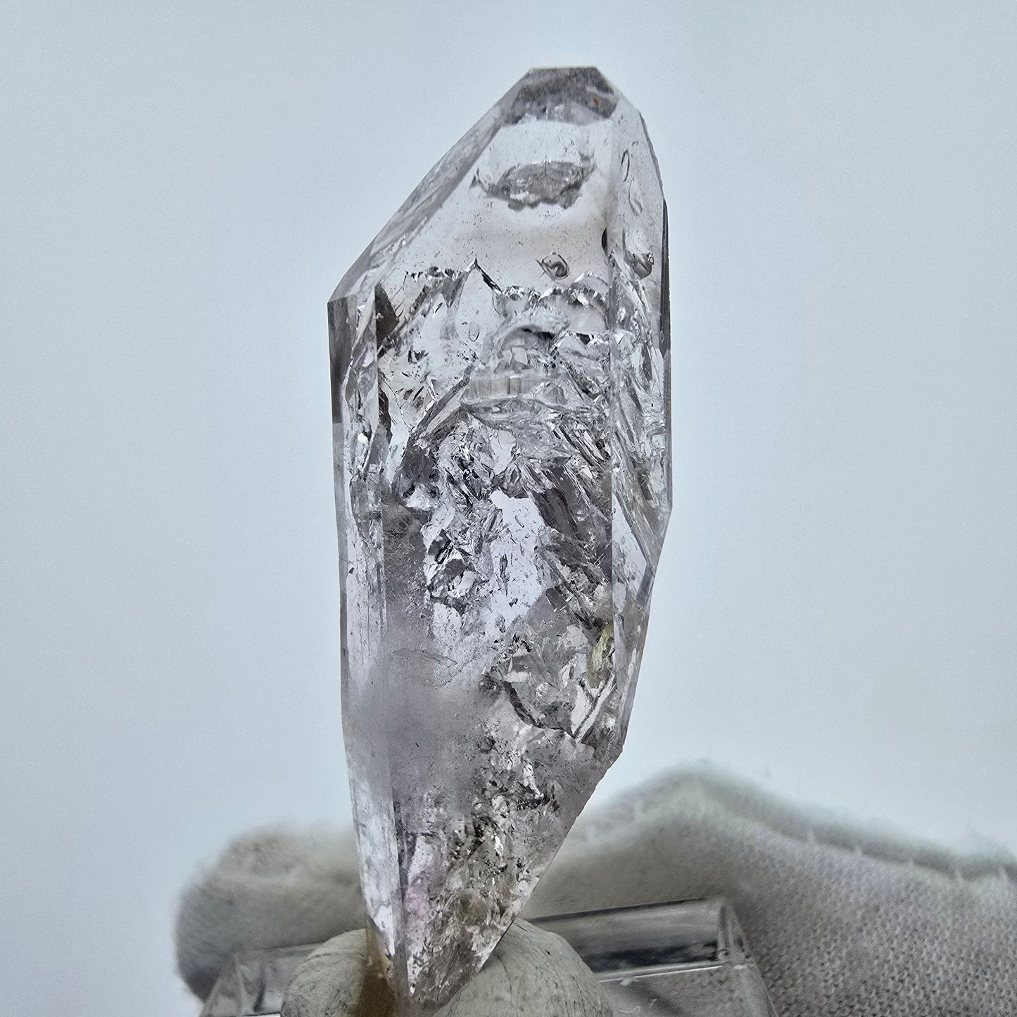 Phantom Amethyst Kristall mit Stilbit Goboboseb, Namibia 45*15*13mm Sammlung