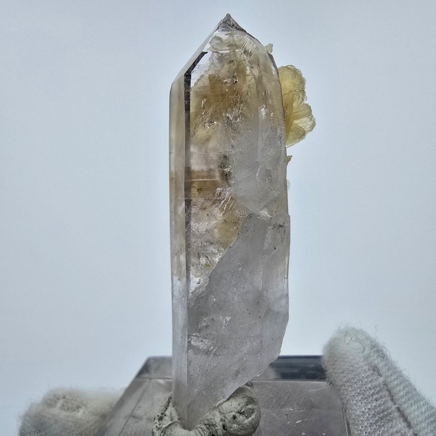 Phantom Amethyst Kristall mit Stilbit Goboboseb, Namibia 48*17*14mm Sammlung