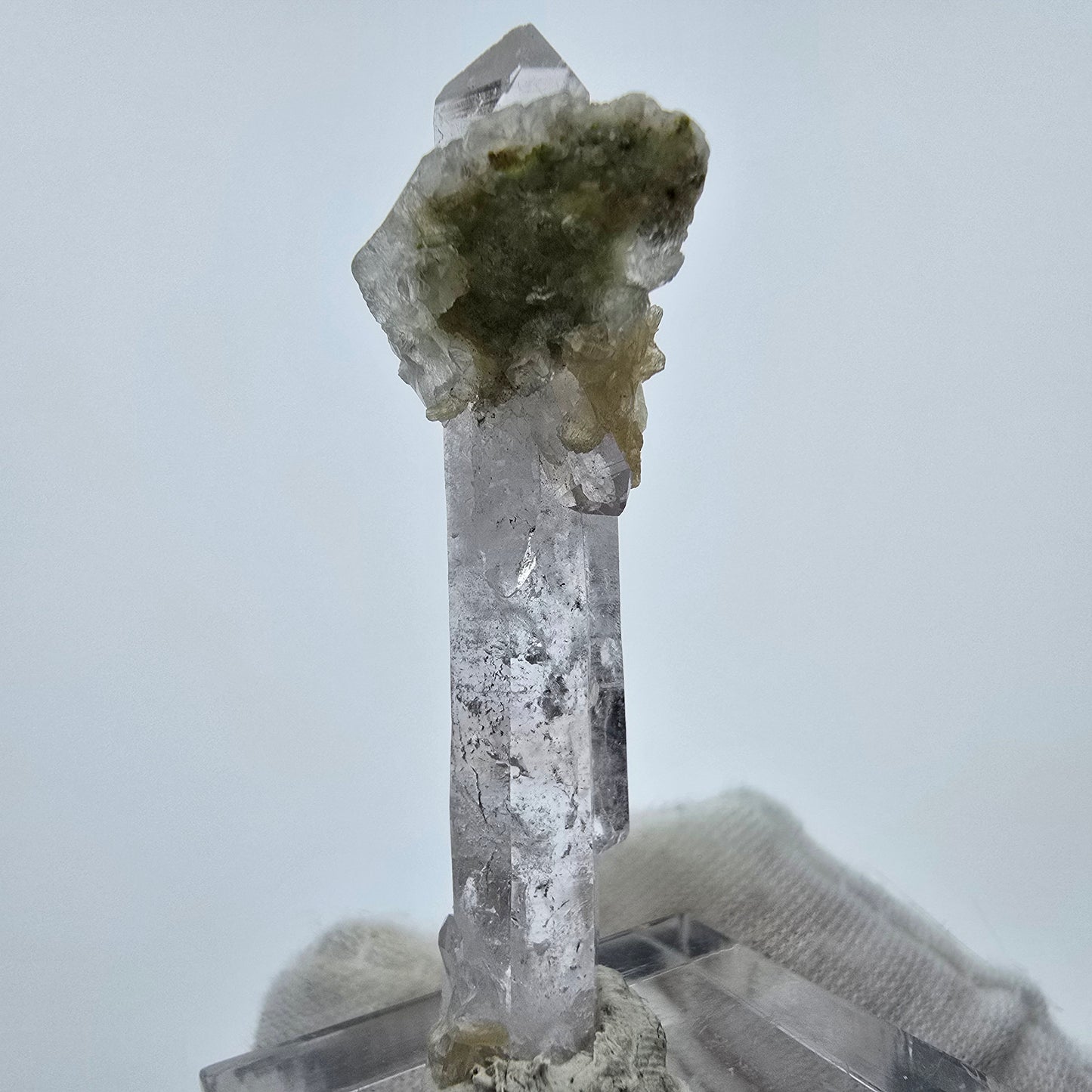 Phantom Amethyst Kristall mit Stilbit Goboboseb, Namibia 47*15*13mm Sammlung