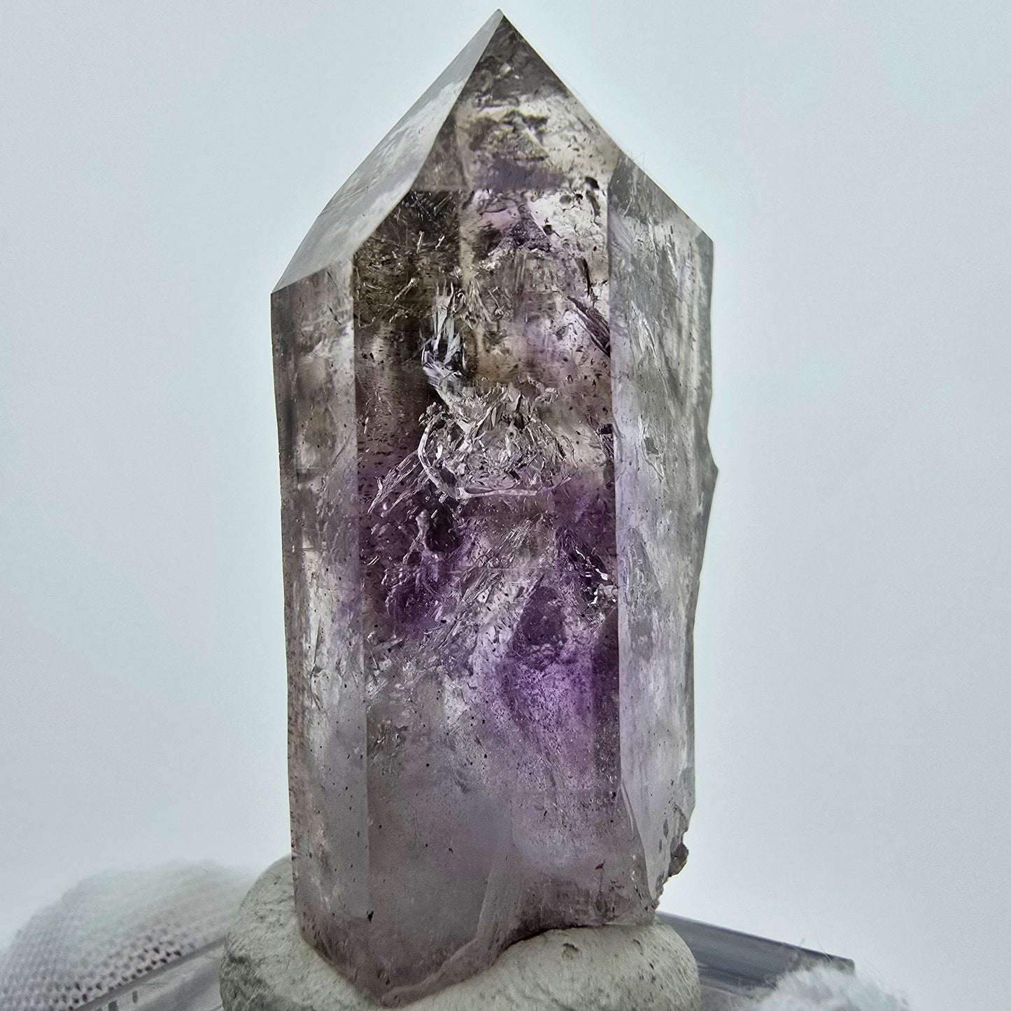 Enhydro Phantom Amethyst Zepter, 1x Blase Goboboseb Namibia 47*27*16mm, Sammlung