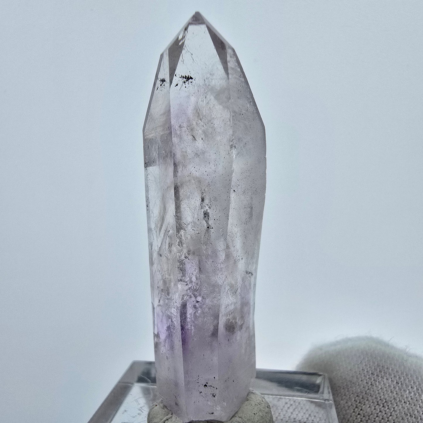Enhydro Phantom Amethyst Zepter, 1x Blase Goboboseb Namibia 45*14*11mm, Sammlung