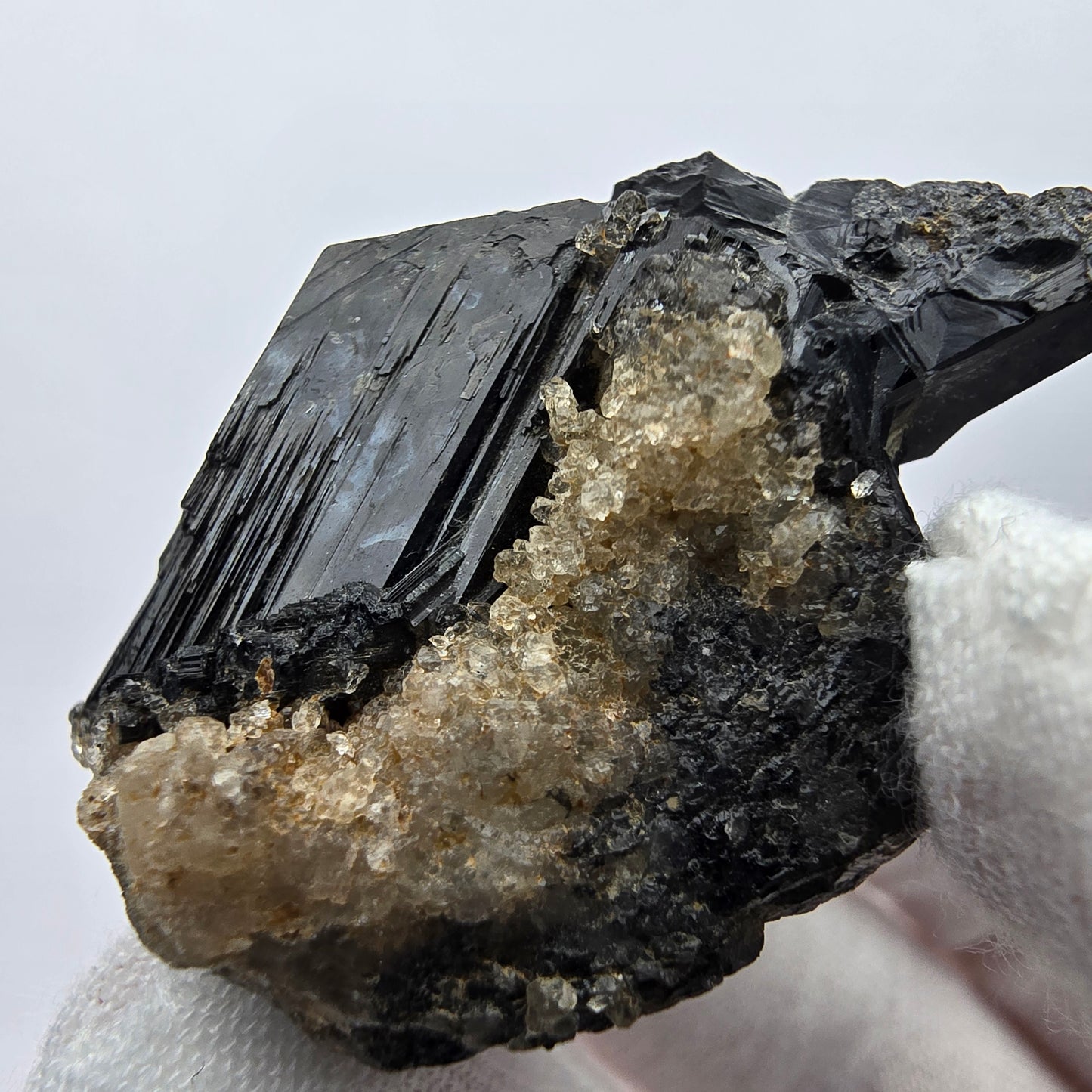 Symmetrische Schörl Turmalin, Rauchquarz Stufe Erongo, Namibia 39*32*21mm