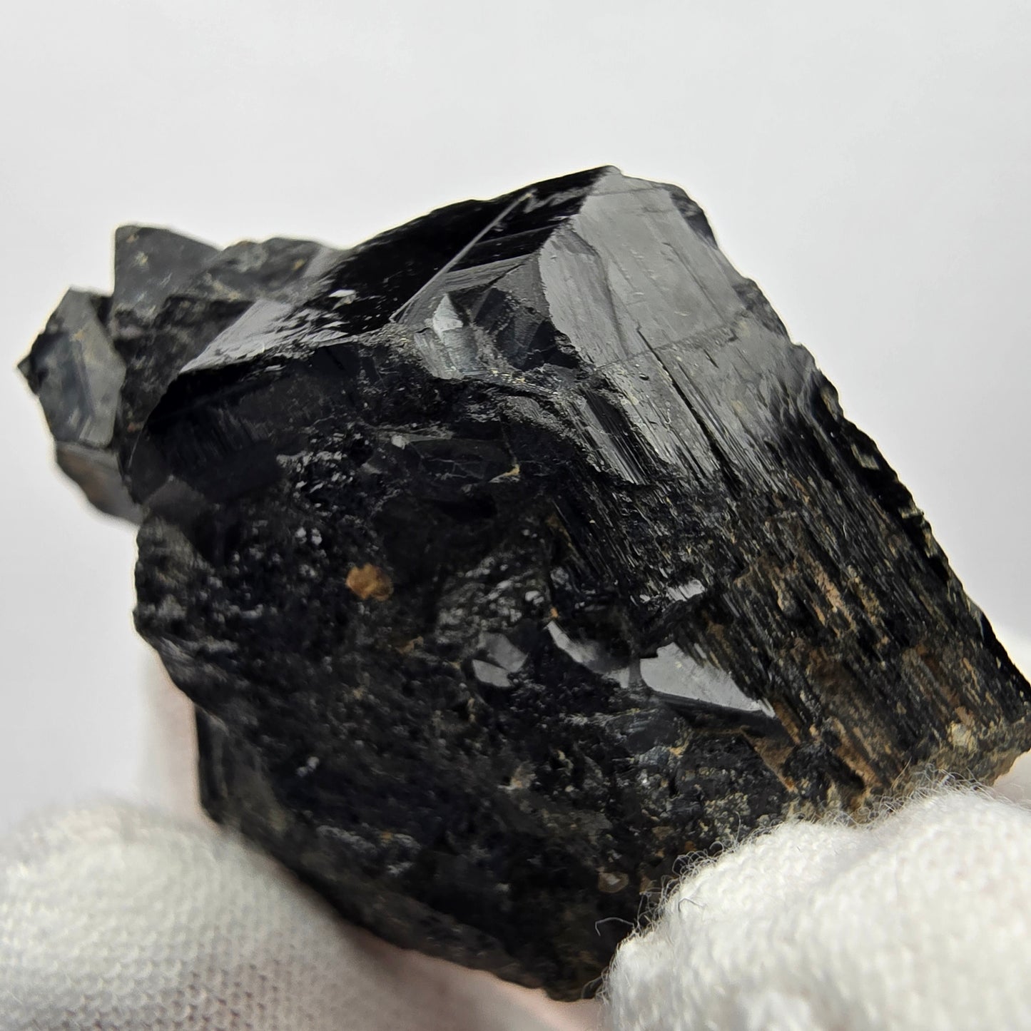 Symmetrische Schörl Turmalin, Rauchquarz Stufe Erongo, Namibia 39*32*21mm