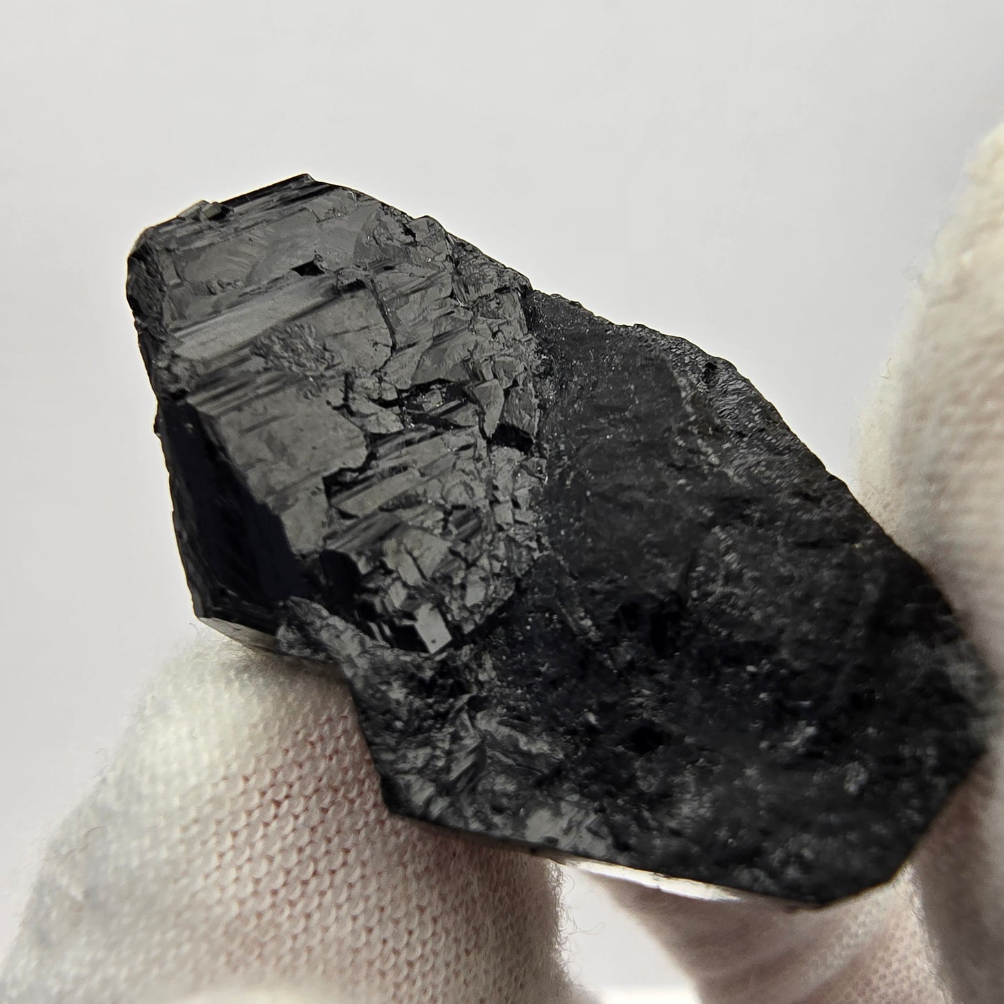 Symmetrischer Schörl Turmalin Stufe Erongo, Namibia 33*23*12mm Sammlung