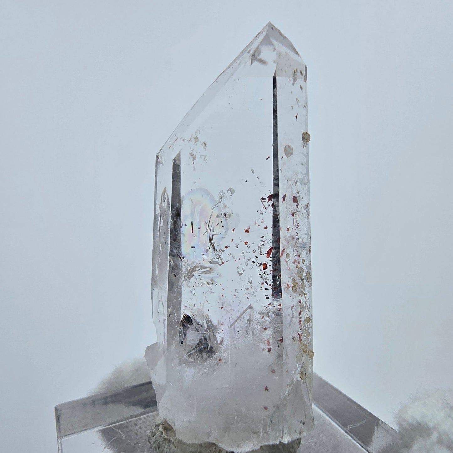 Harlekin Amethyst mit Analcim Streep Mine, Goboboseb, Namibia 38*16*11mm
