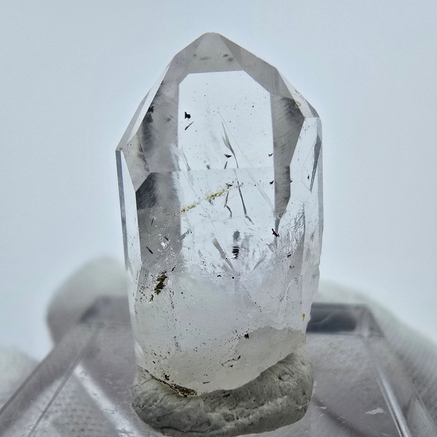 Klarer Harlekin Phantom Quarz Kristall Streep Mine, Goboboseb Namibia 24*12*12mm
