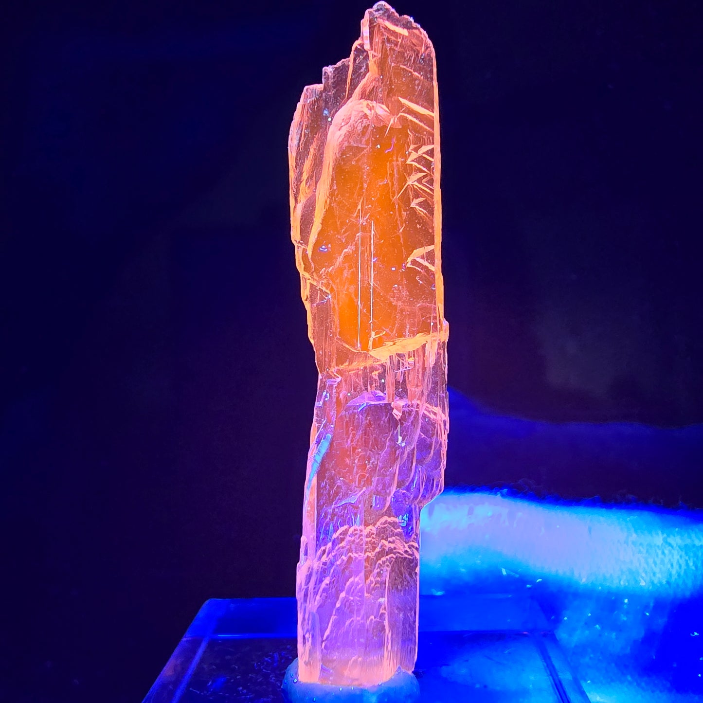Seltener Kunzit X Spodumen Kristall weiß UV Mineral 46*10*4mm aus Brasilien