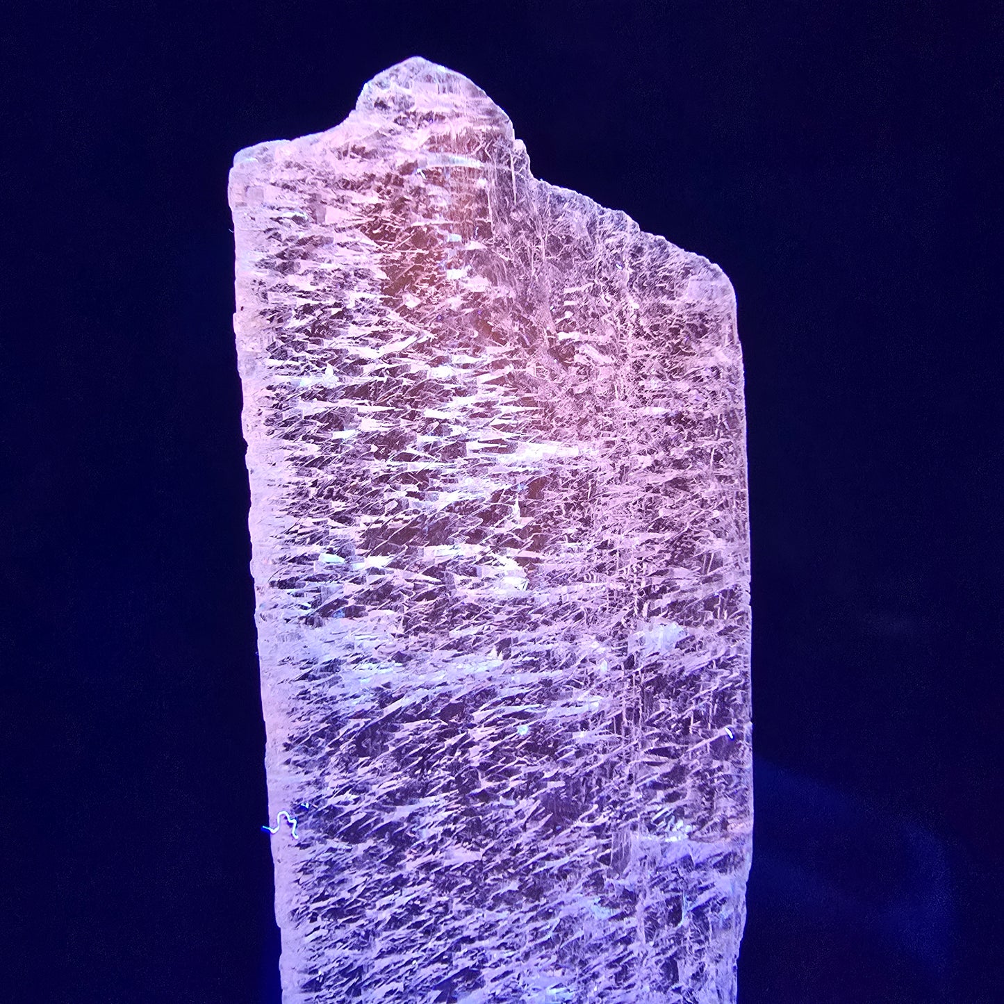 Seltener Kunzit X Spodumen Kristall rosa weiß UV Mineral 92*20*3mm aus Brasilien