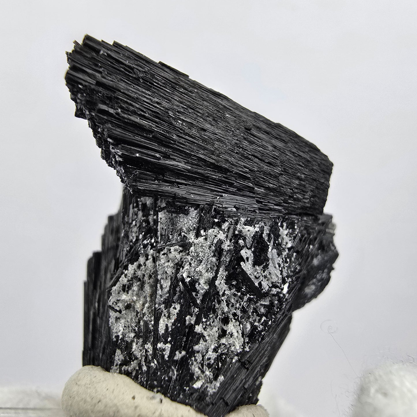Seltene Schörl Turmalin Stufe schwarz Erongo, Namibia 29*28*23mm Sammlung