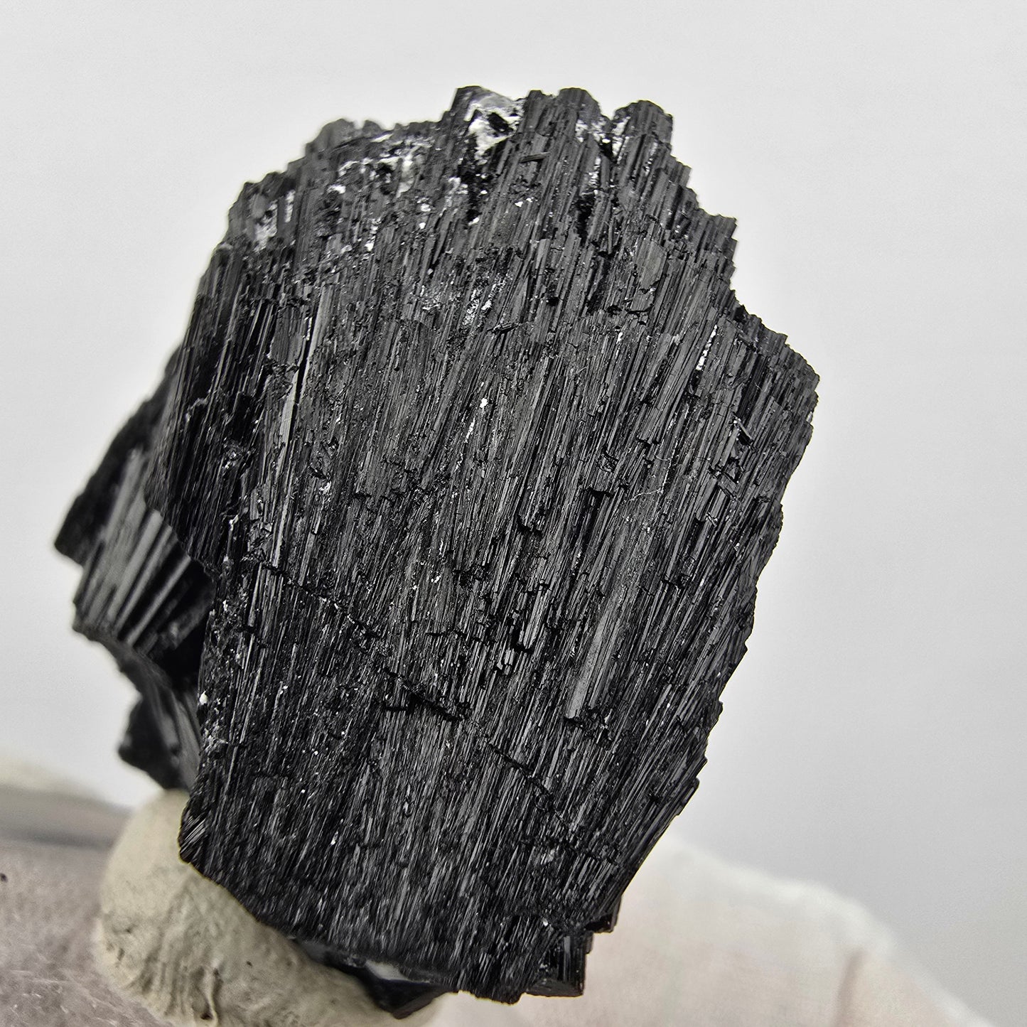 Seltene Schörl Turmalin Stufe schwarz Erongo, Namibia 37*33*23mm Sammlung
