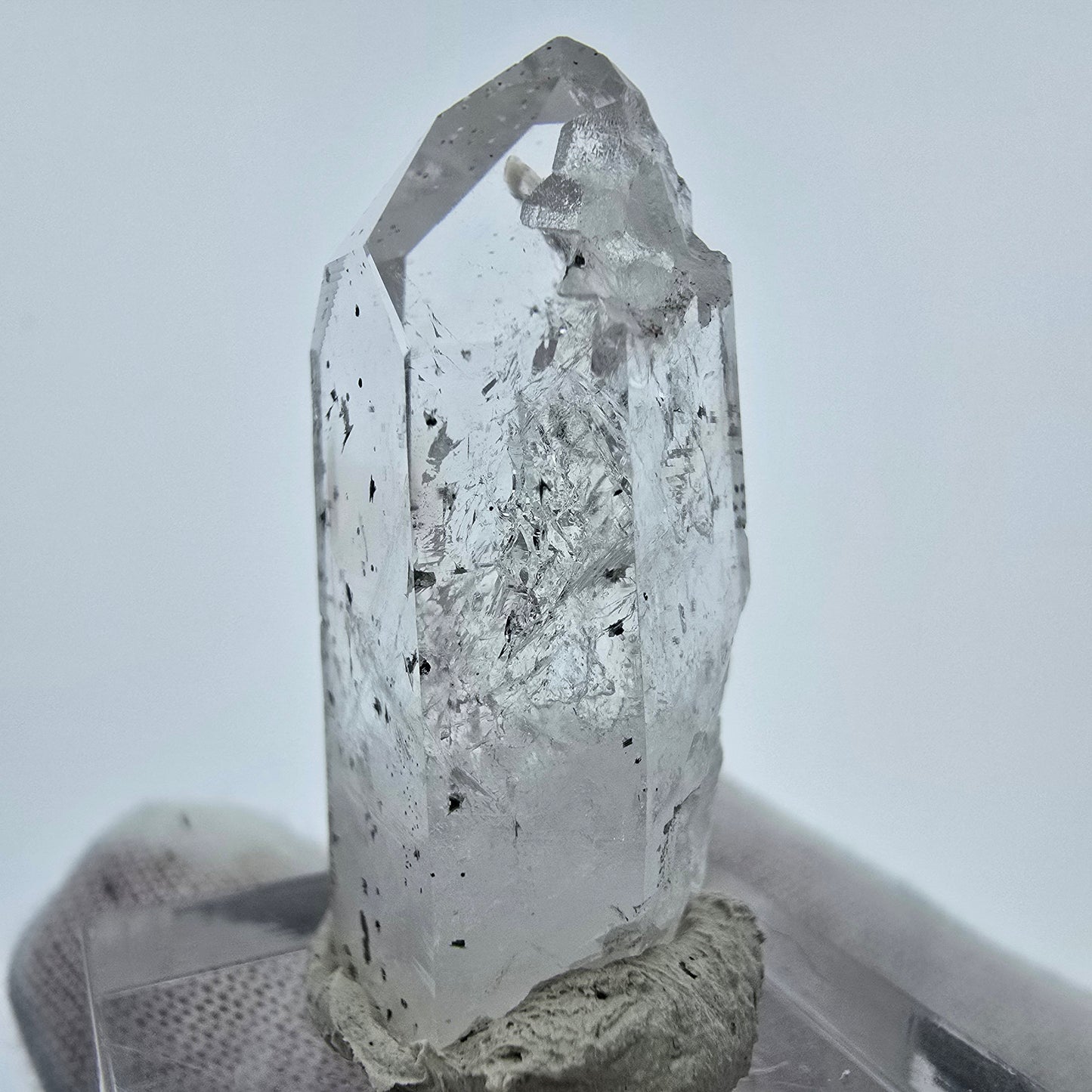 Enhydro Phantom Hämatit Quarz Kristall Streep Mine Goboboseb, Namibia 35*16*15mm