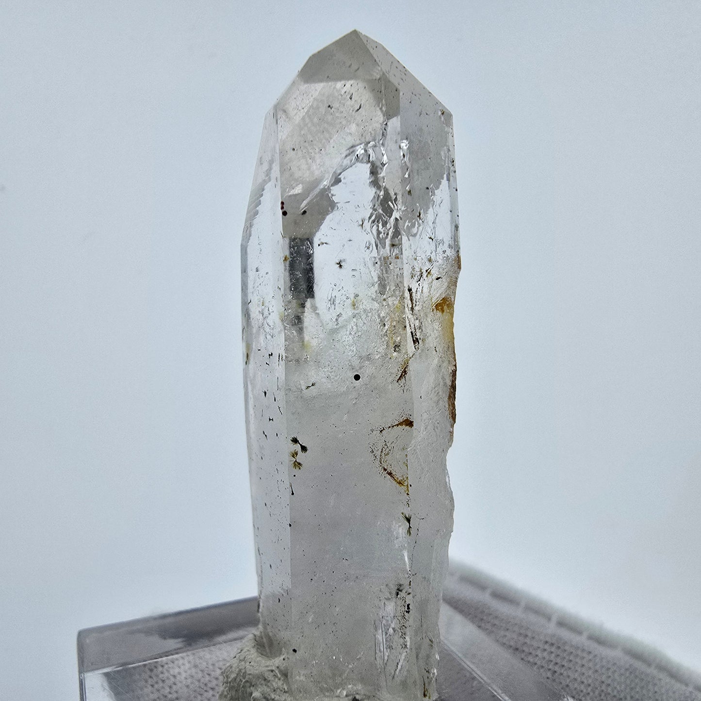 Enhydro Phantom Hämatit Quarz Kristall Streep Mine Goboboseb, Namibia 43*16*15mm