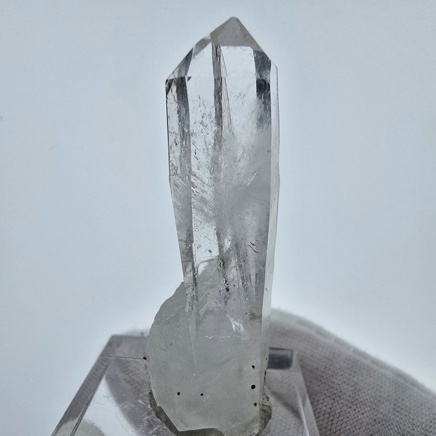 Klarer Phantom Hämatit Quarz Kristall Streep Mine, Goboboseb, Namibia 45*22*13mm