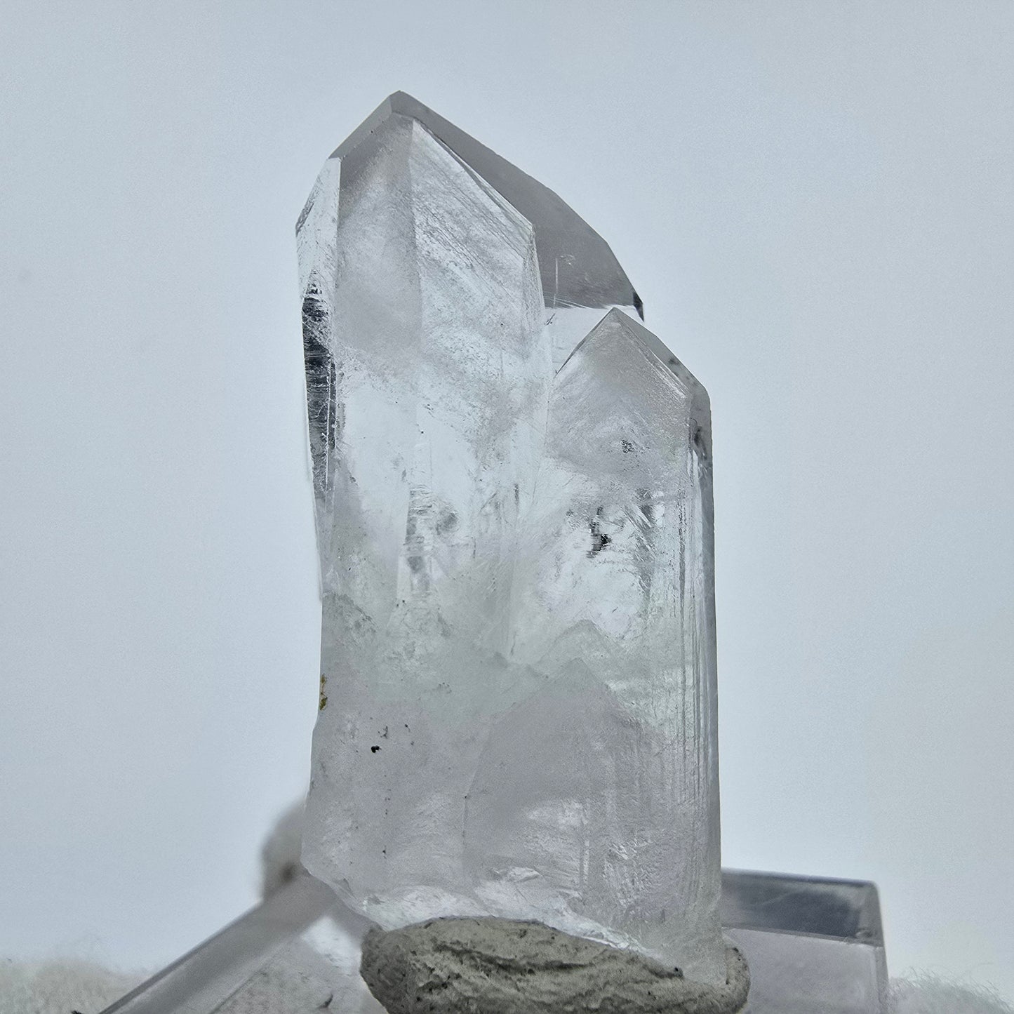 Klarer Phantom Hämatit Quarz Kristall Streep Mine, Goboboseb, Namibia 36*16*11mm