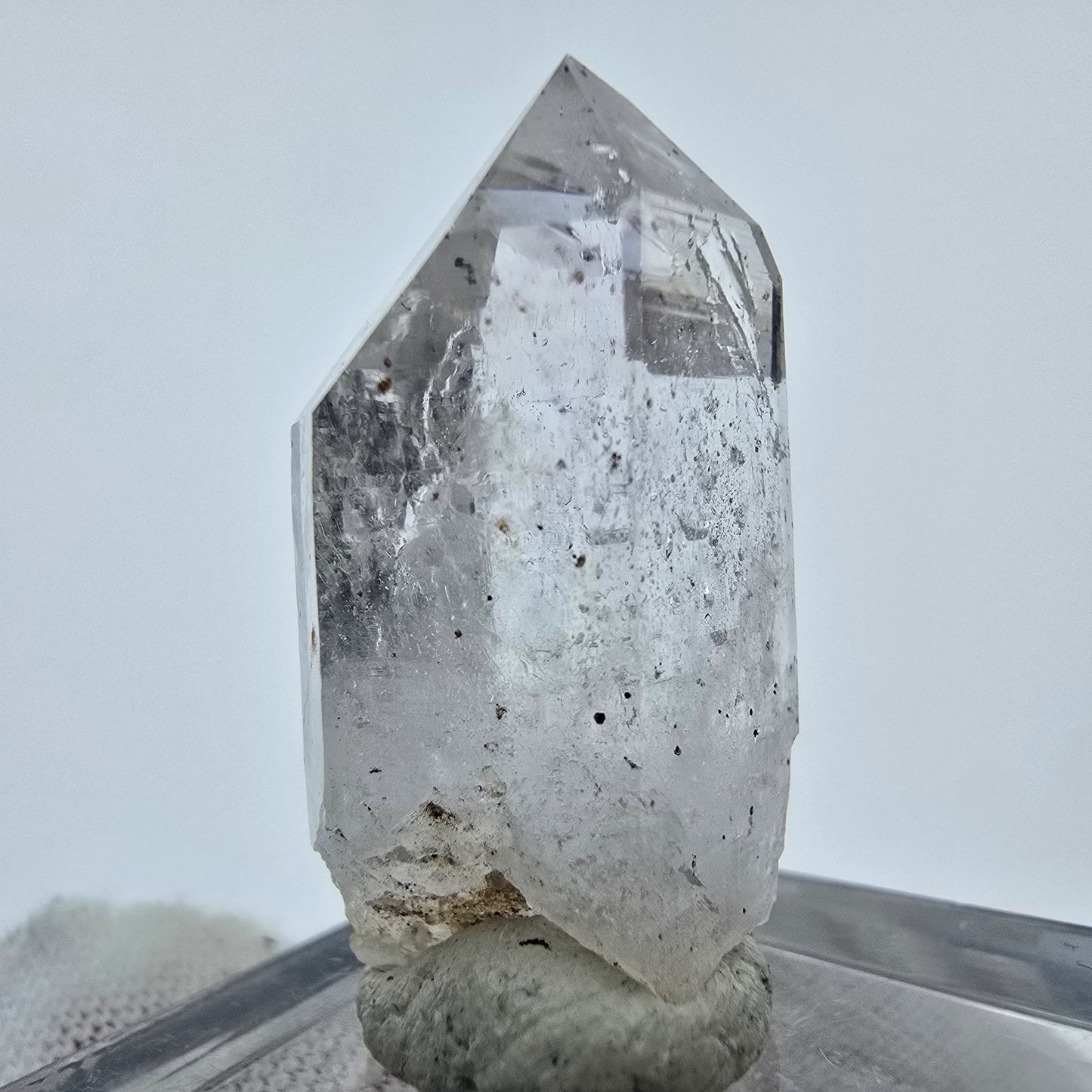 Enhydro Phantom Hämatit Quarz Kristall Streep Mine Goboboseb, Namibia 30*16*11mm