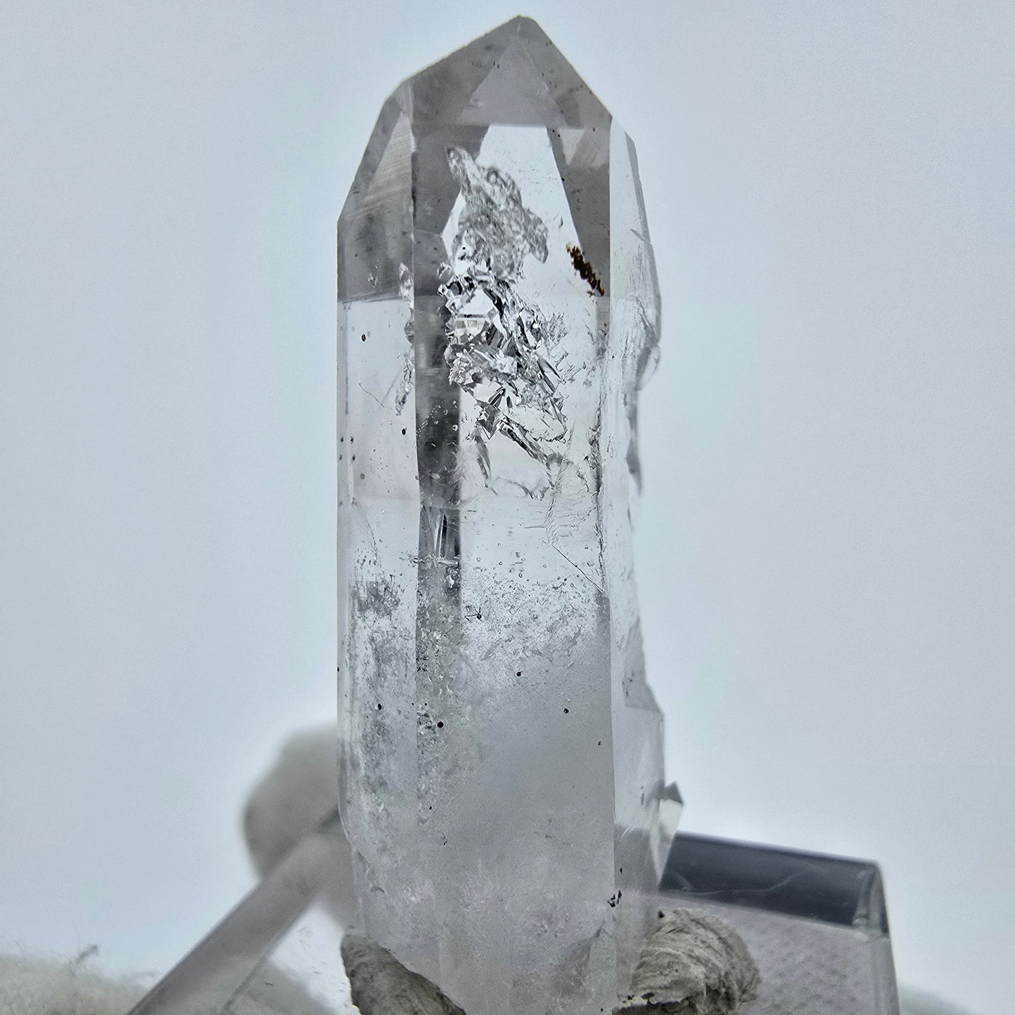 Klarer Phantom Hämatit Quarz Kristall Streep Mine, Goboboseb, Namibia 37*15*9mm