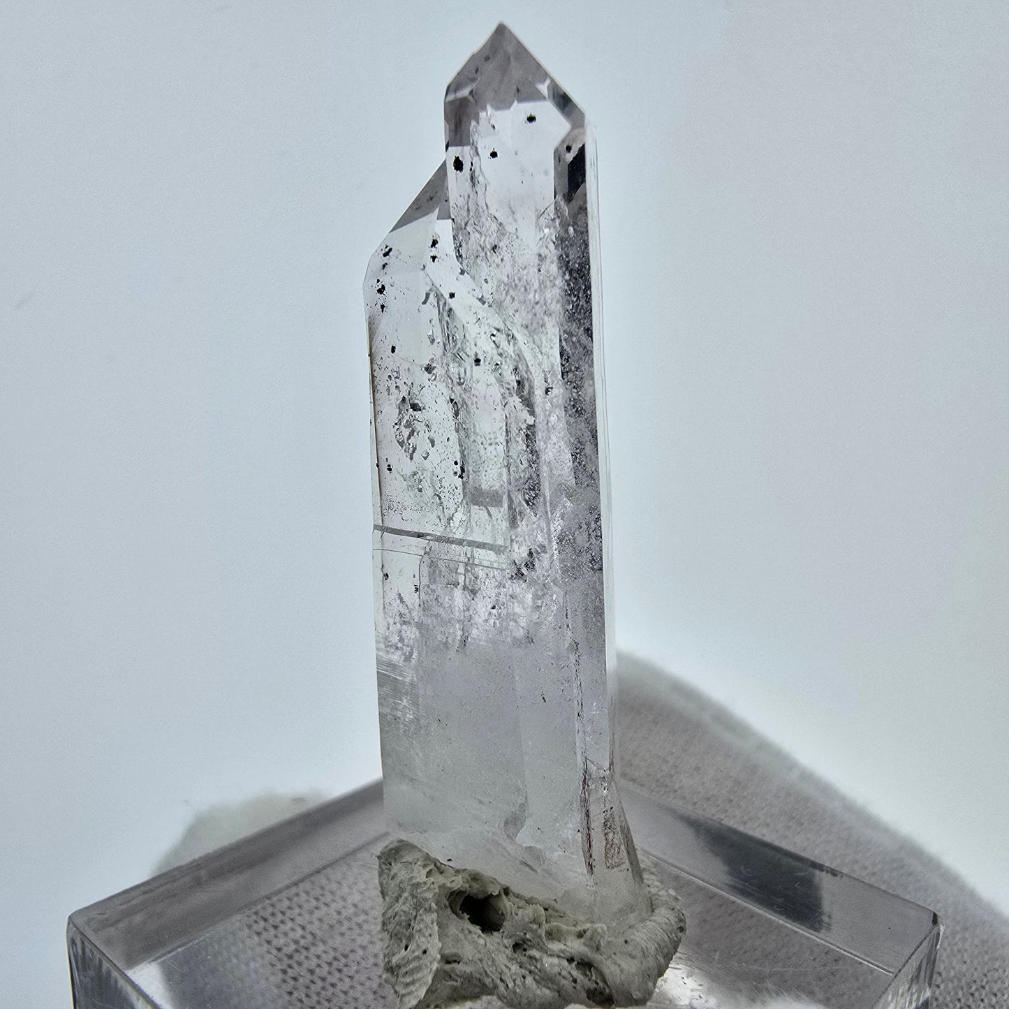 Klarer Phantom Hämatit Quarz Kristall Streep Mine, Goboboseb, Namibia 39*12*12mm