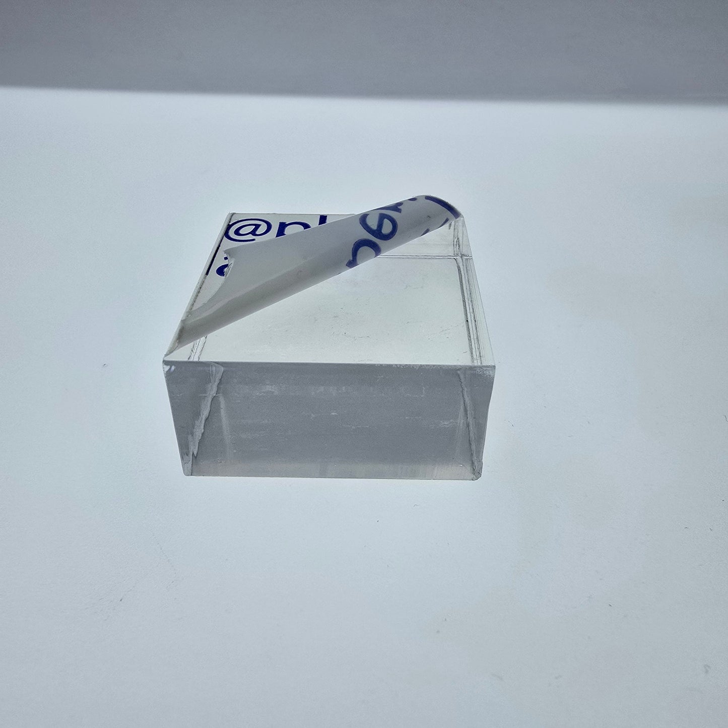 Acrylic base for minerals presentation 30*30*15mm stand plate base clear