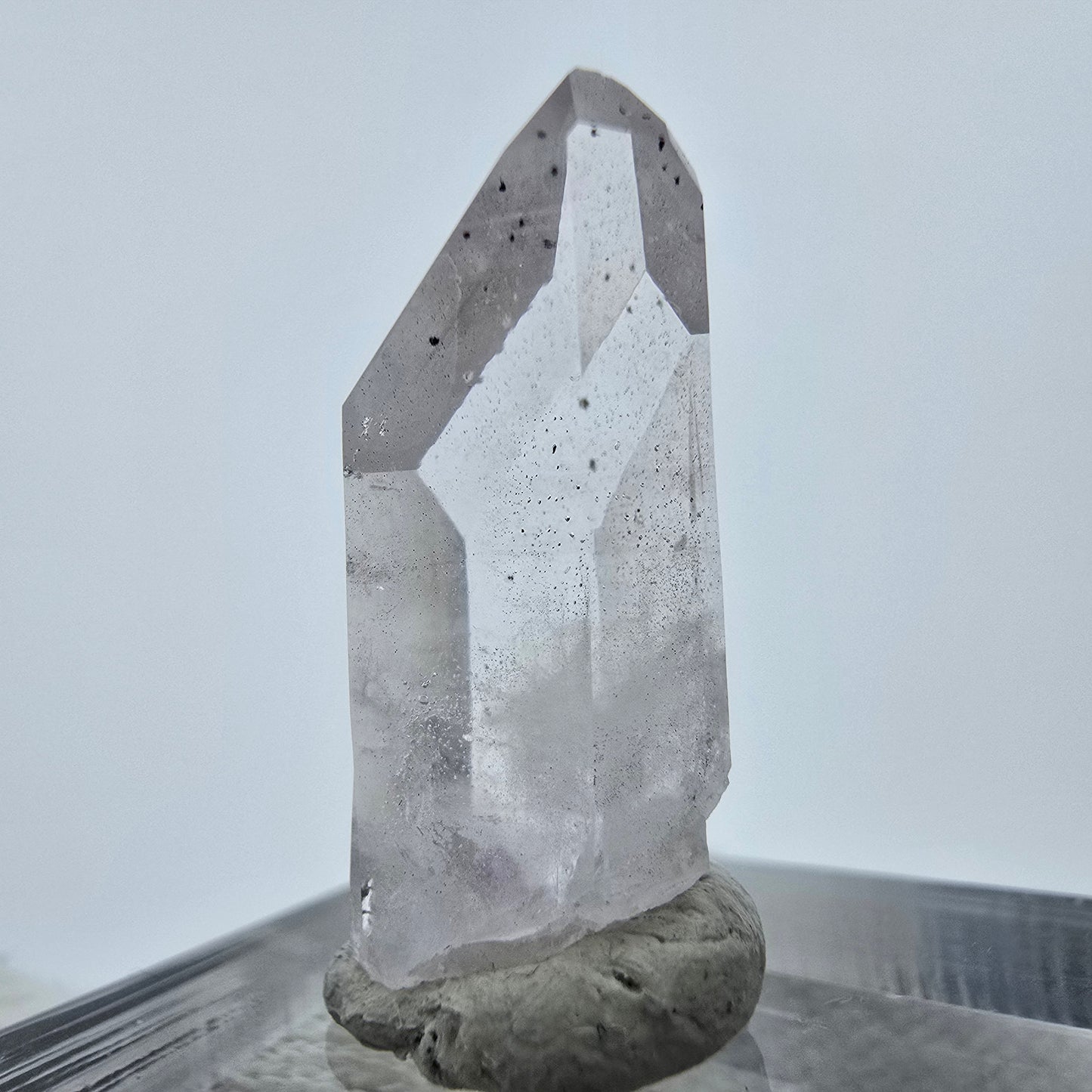 Klarer Phantom Hämatit Quarz Kristall Streep Mine, Goboboseb, Namibia 25*10*9mm