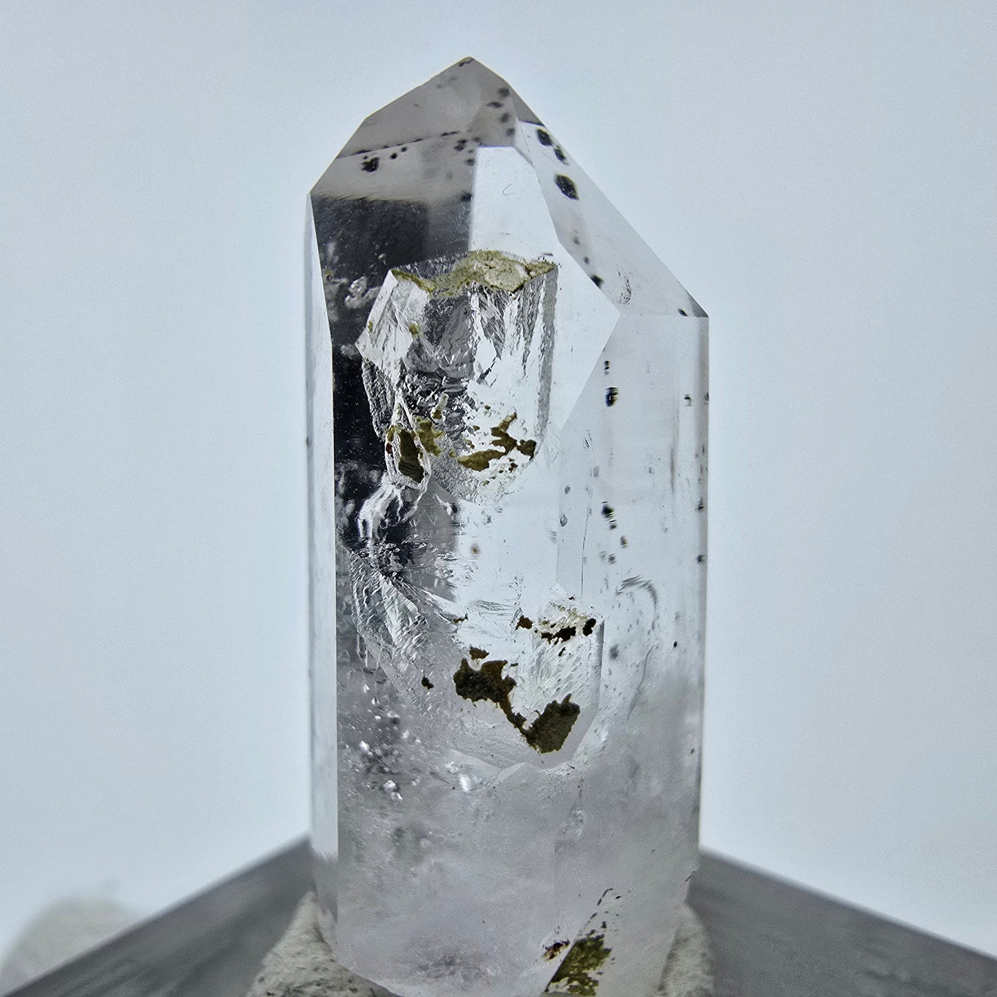 Klarer Phantom Hämatit Quarz Kristall Streep Mine, Goboboseb, Namibia 31*15*11mm