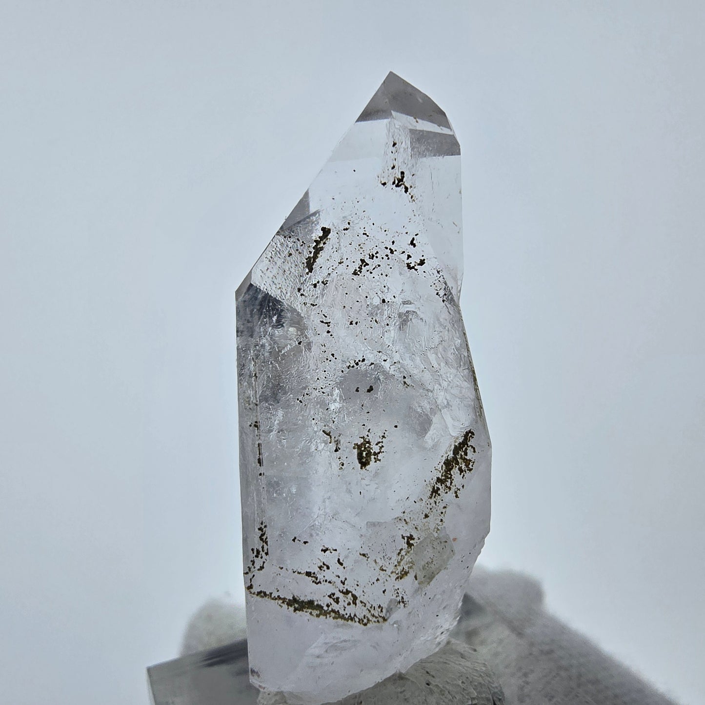 Enhydro Hämatit Quarz, große Blase Streep Mine, Goboboseb, Namibia 45*16*15mm