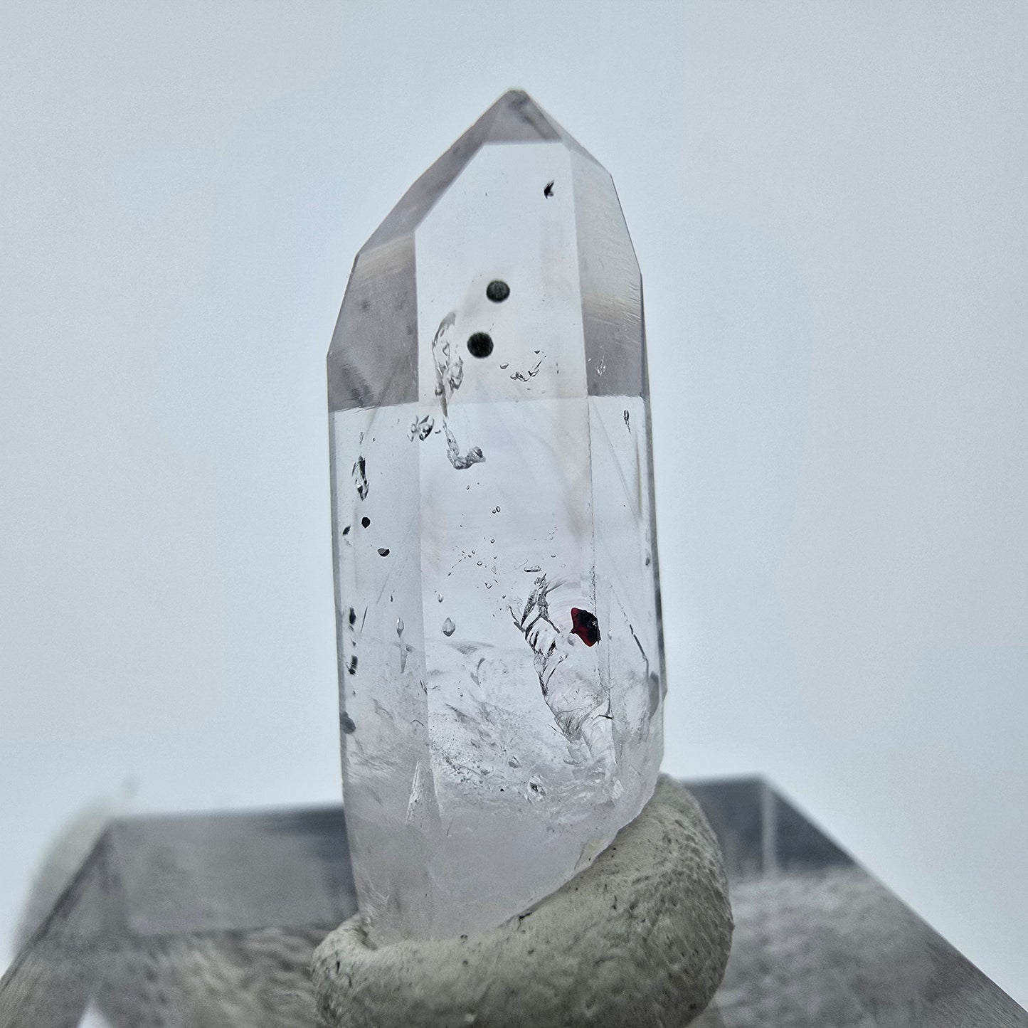 Klarer Phantom Hämatit Amethyst Kristall Streep Mine Goboboseb, Namibia 25*8*9mm