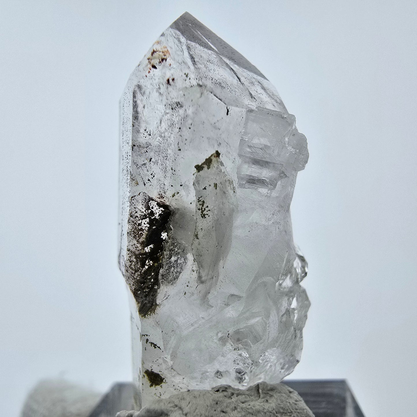 Klarer Phantom Hämatit Quarz Kristall Streep Mine, Goboboseb, Namibia 39*14*15mm
