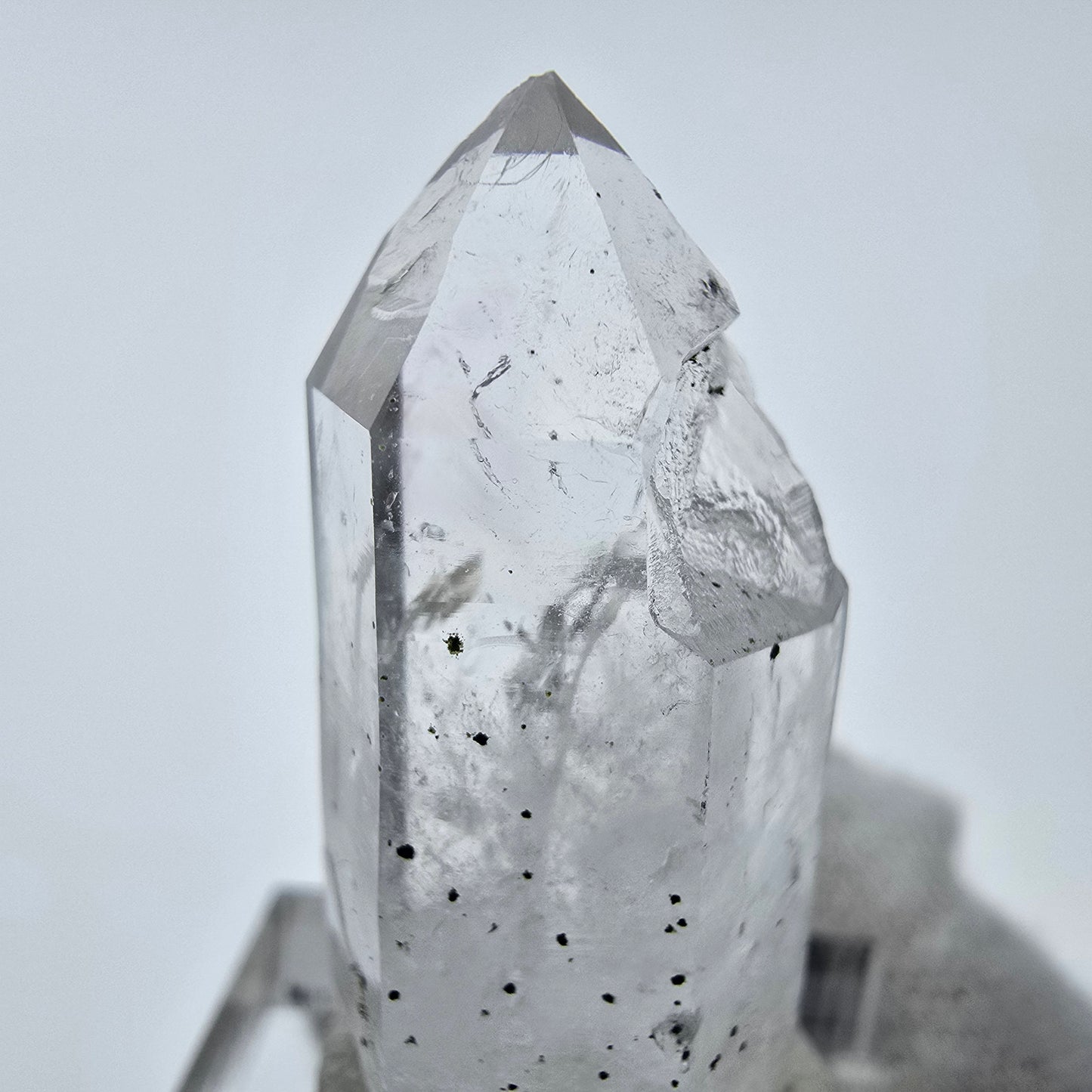 Klarer Phantom Hämatit Quarz Kristall Streep Mine, Goboboseb, Namibia 36*14*12mm