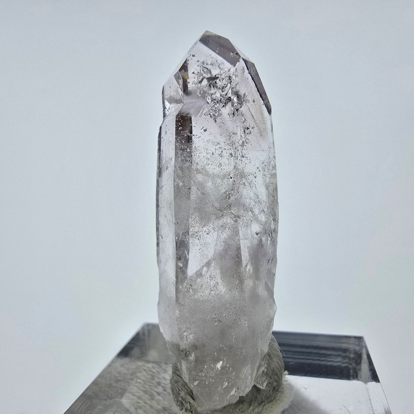 Cristal d'améthyste hématite fantôme Streep Mine, Goboboseb, Namibie 36 x 12 x 9 mm