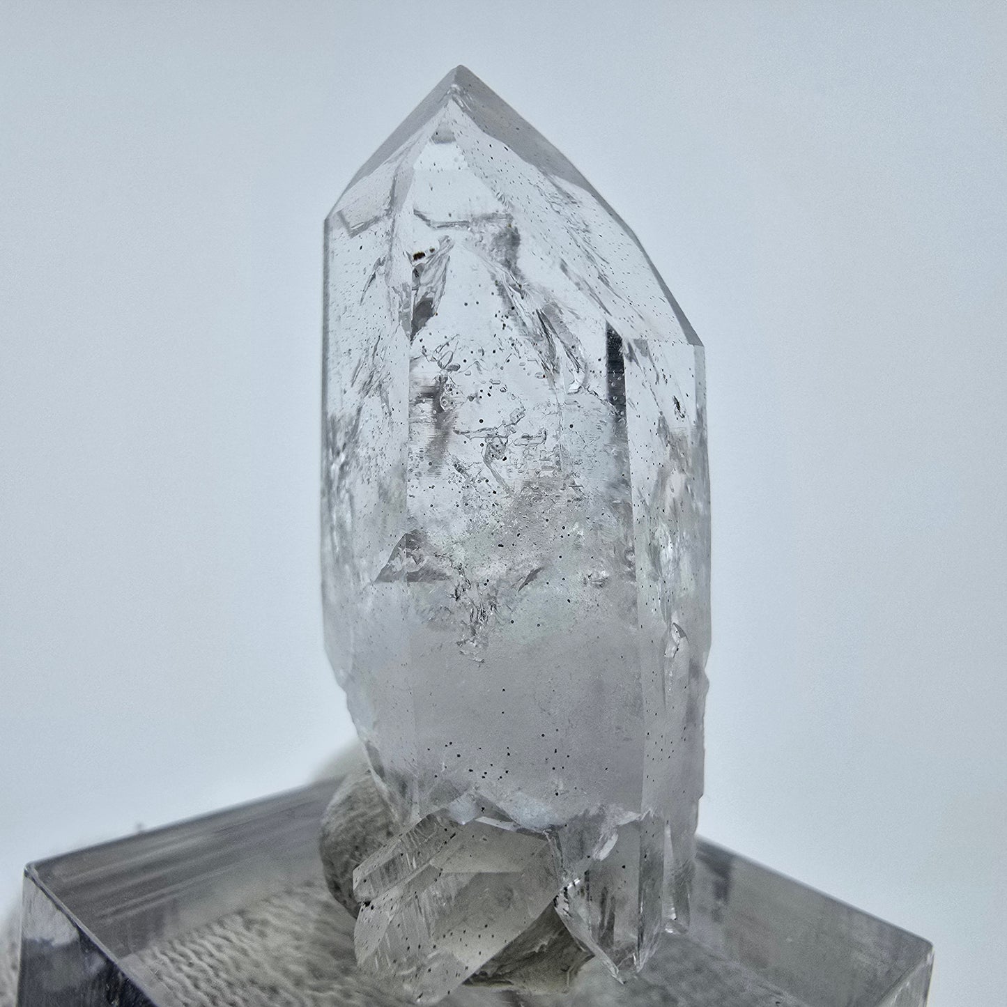 Klare Phantom Quarz Spitze Streep Mine, Goboboseb, Namibia 39*17*13mm